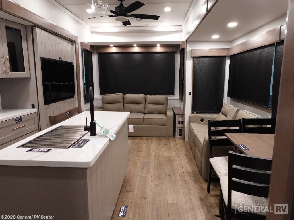 2025 Benchmark 42LFT by Alliance RV from General RV Center in Birch Run, Michigan