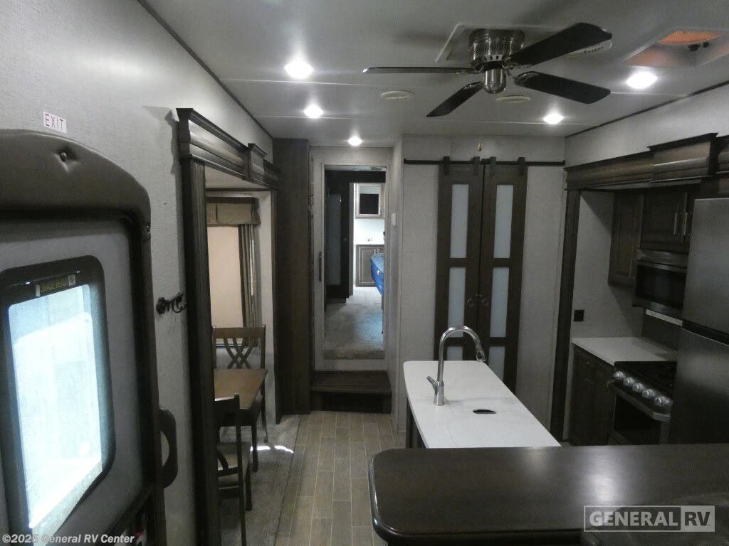2020 Avalanche 383FL-5SL by Keystone from General RV Center in Birch Run, Michigan