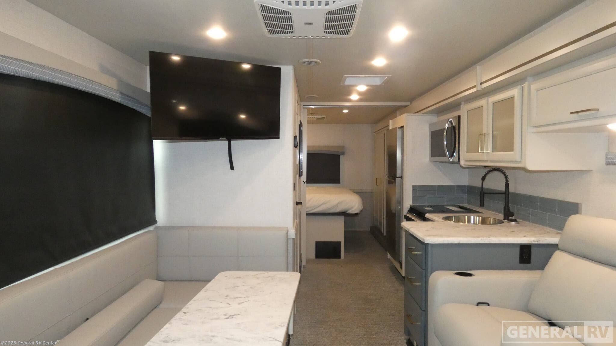 2026 Fleetwood Flair 29M - New Class A For Sale by General RV Center in Birch Run, Michigan