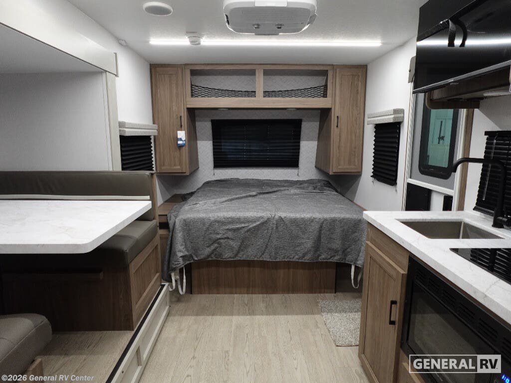New 2026 Coachmen Freedom EXPRS 21SE available in Birch Run, Michigan
