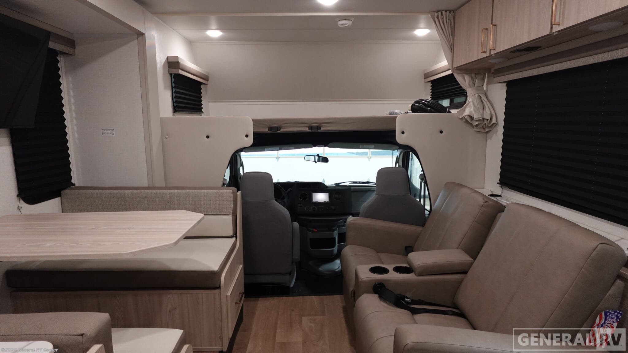 New 2026 East to West Entrada 2800S available in Birch Run, Michigan