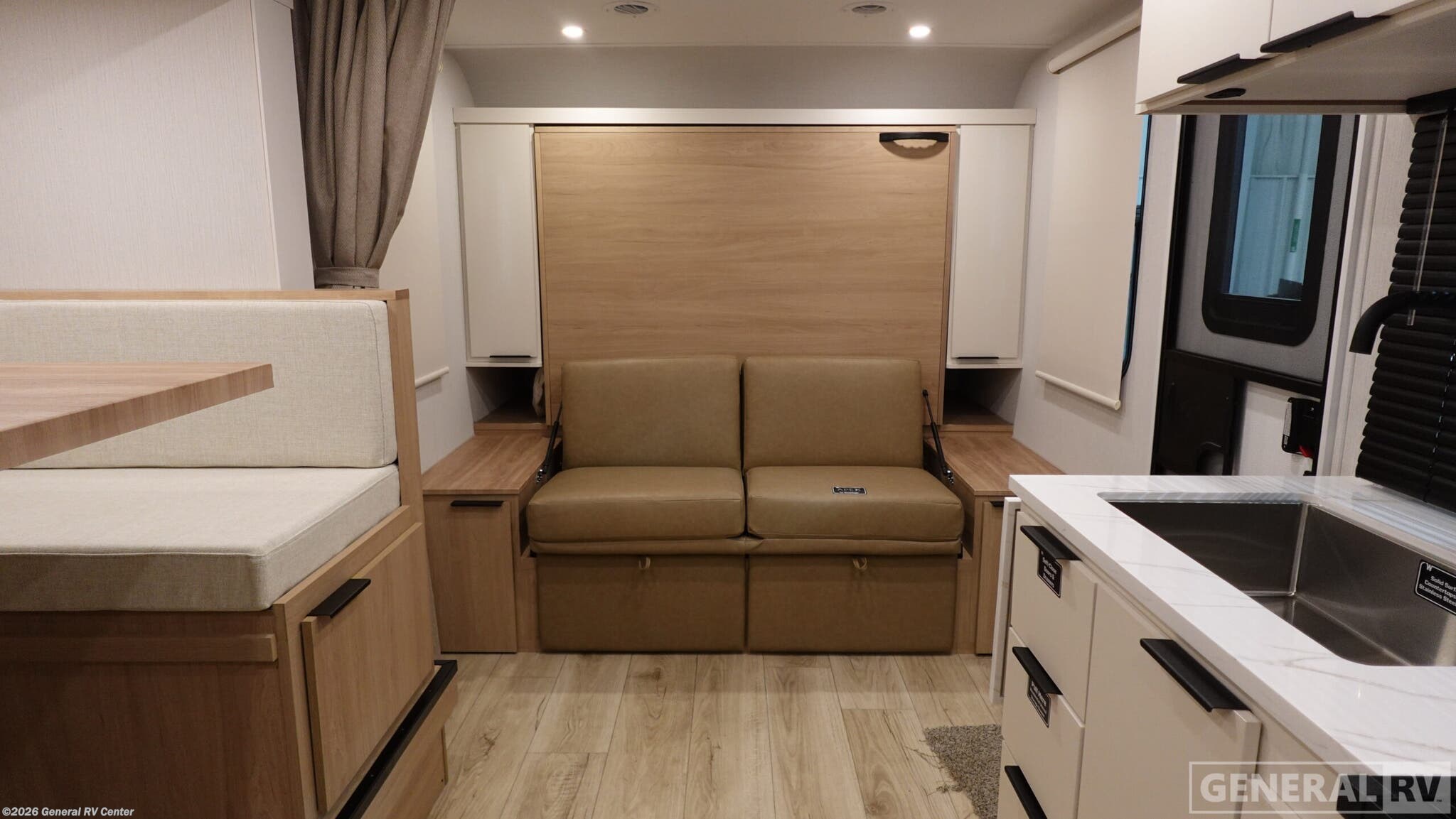 New 2026 Winnebago Micro Minnie 2108DS available in Birch Run, Michigan
