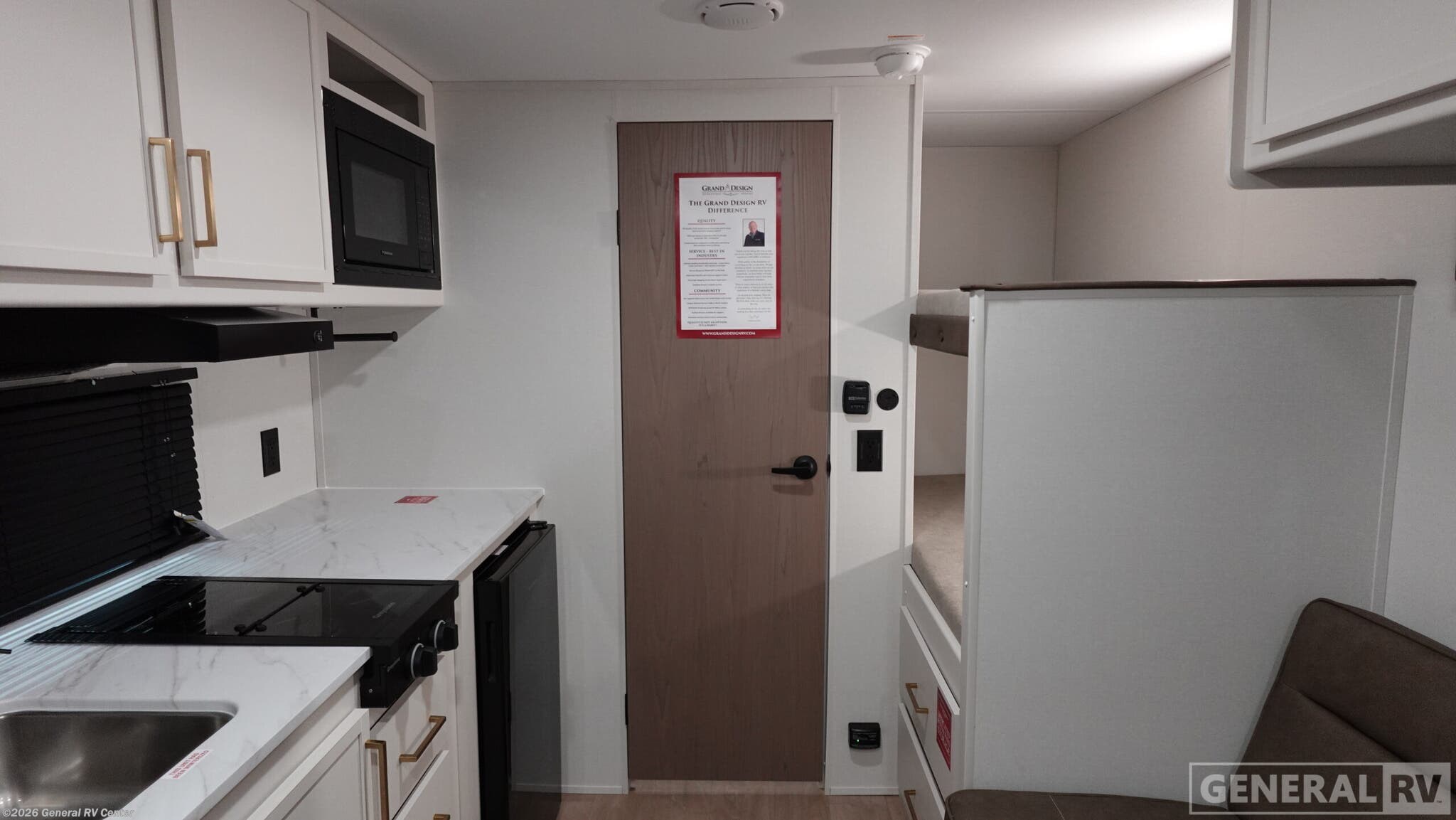 2026 Grand Design Transcend One 151BH - New Travel Trailer For Sale by General RV Center in Birch Run, Michigan