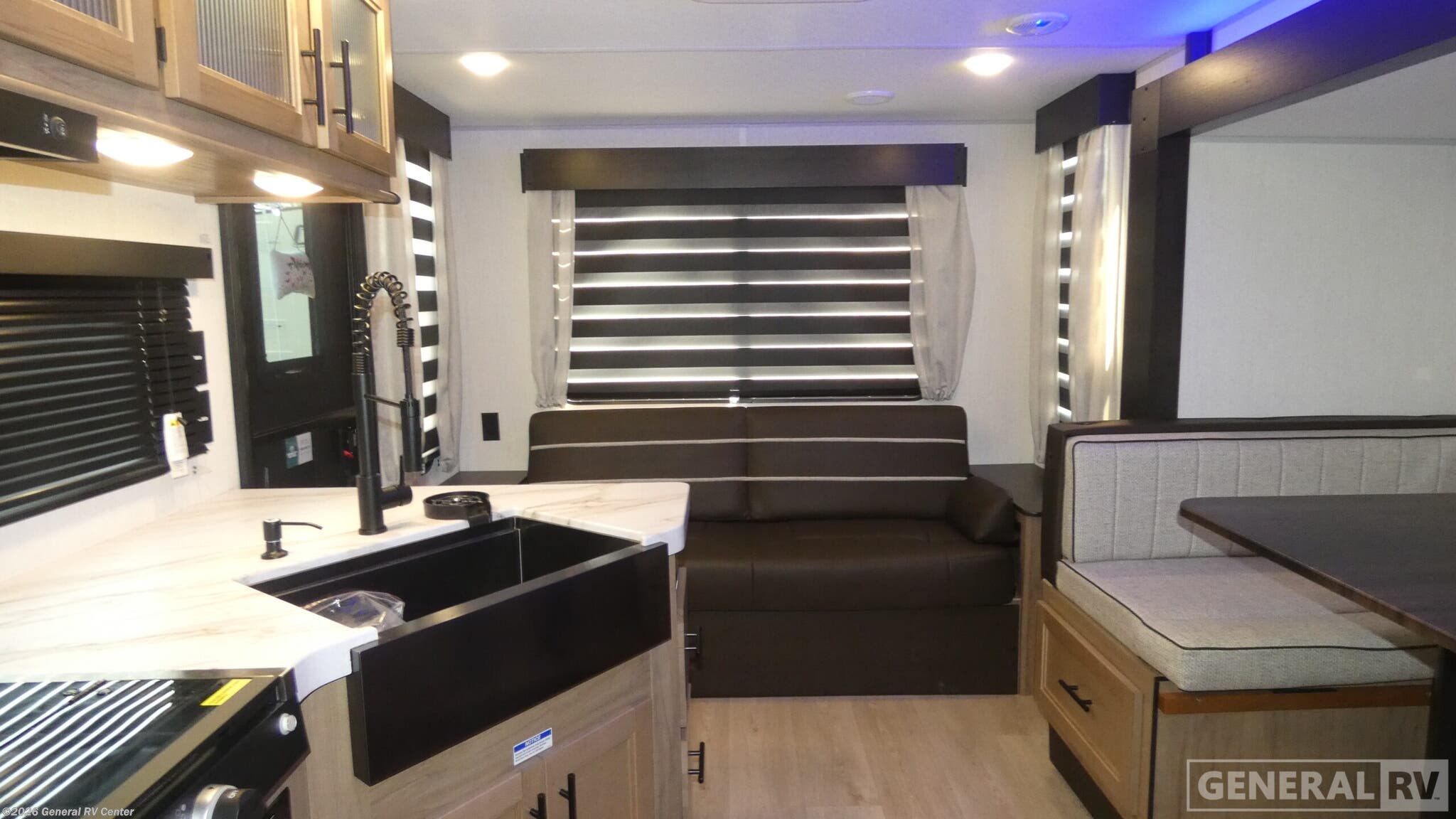 2025 Forest River Cherokee 23MK - Used Travel Trailer For Sale by General RV Center in Birch Run, Michigan