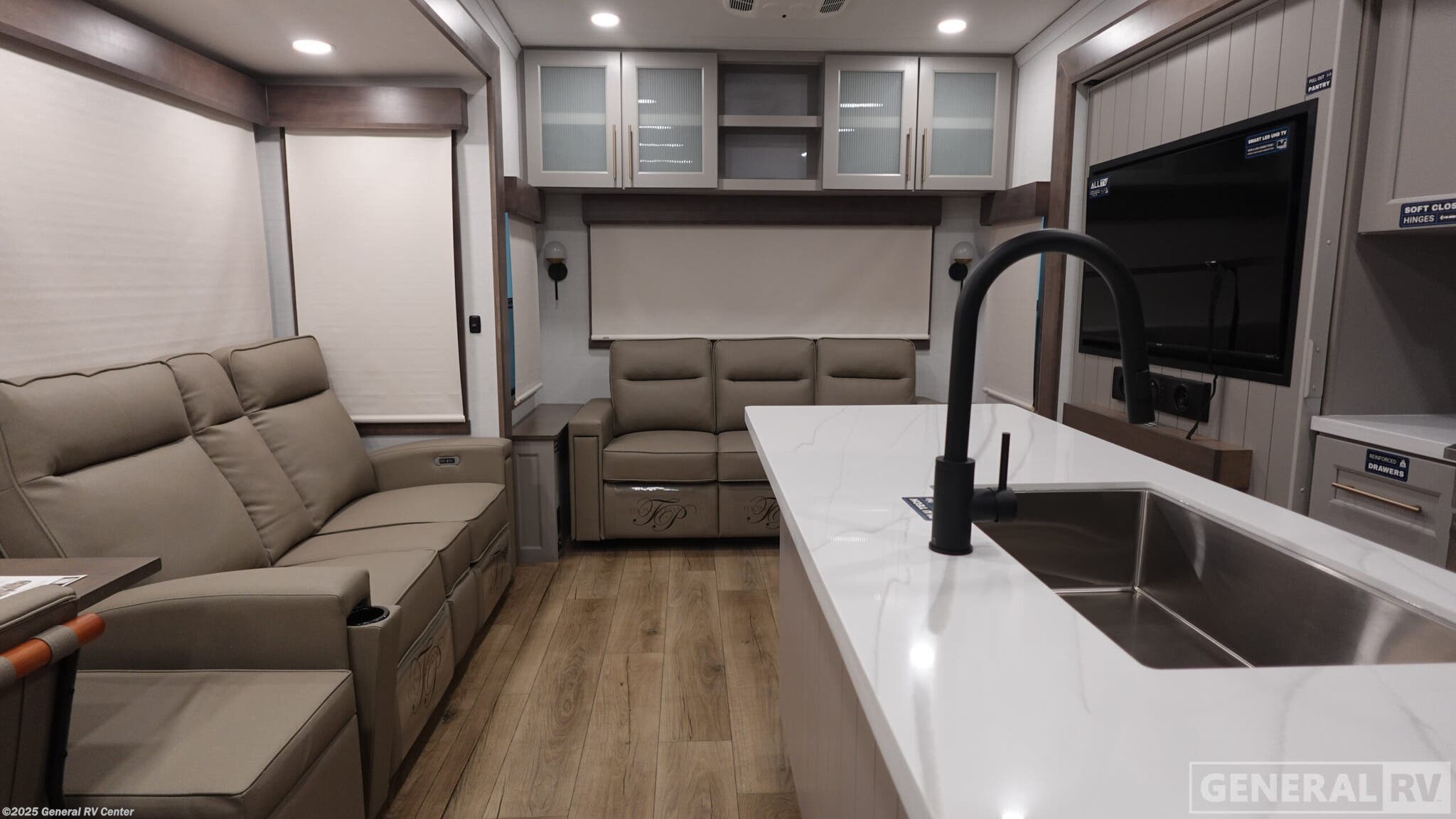 2026 Alliance RV Paradigm 310RL - New Fifth Wheel For Sale by General RV Center in Birch Run, Michigan