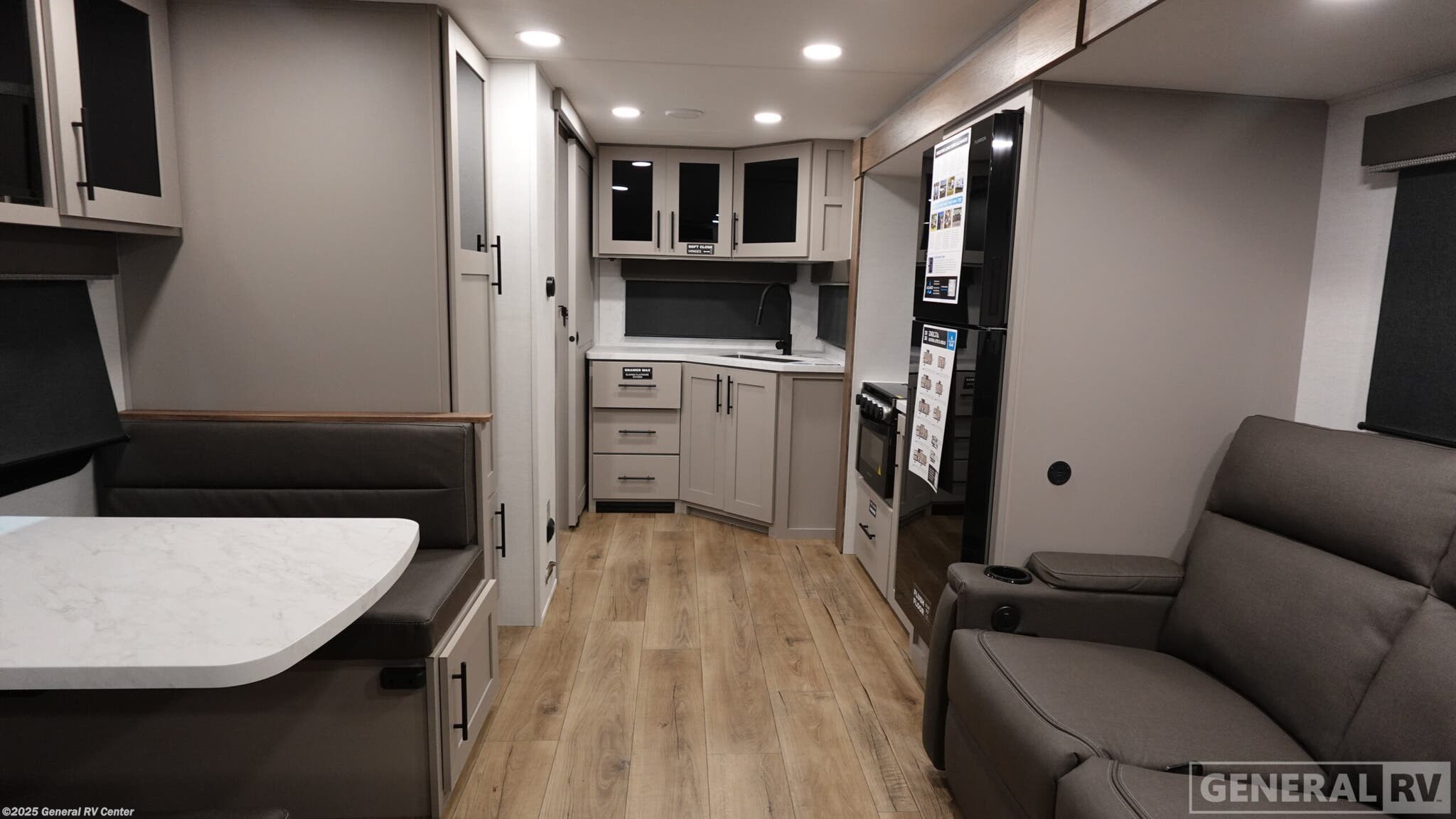 2026 Alliance RV Delta ML226 - New Travel Trailer For Sale by General RV Center in Birch Run, Michigan