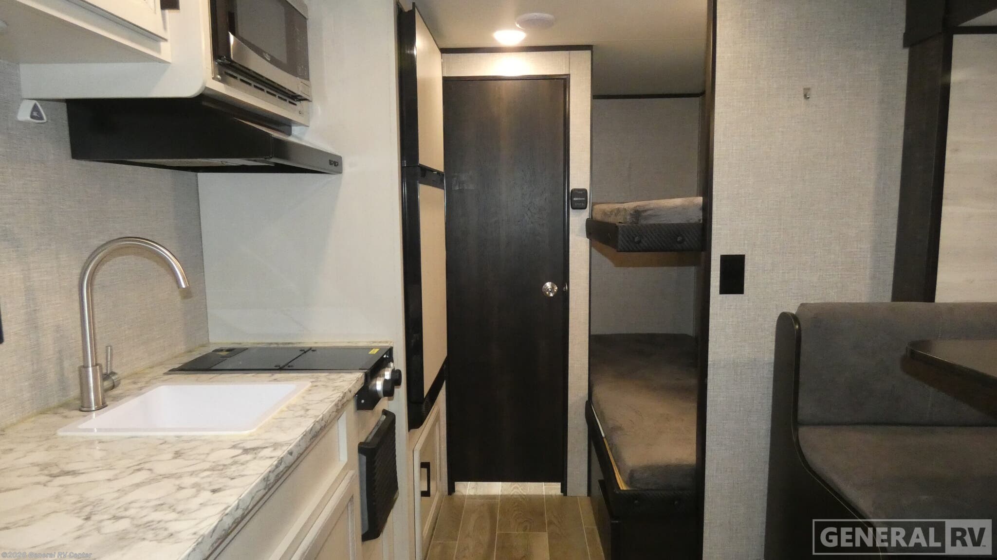 2022 Jayco Jay Flight SLX 184BS - Used Travel Trailer For Sale by General RV Center in Birch Run, Michigan