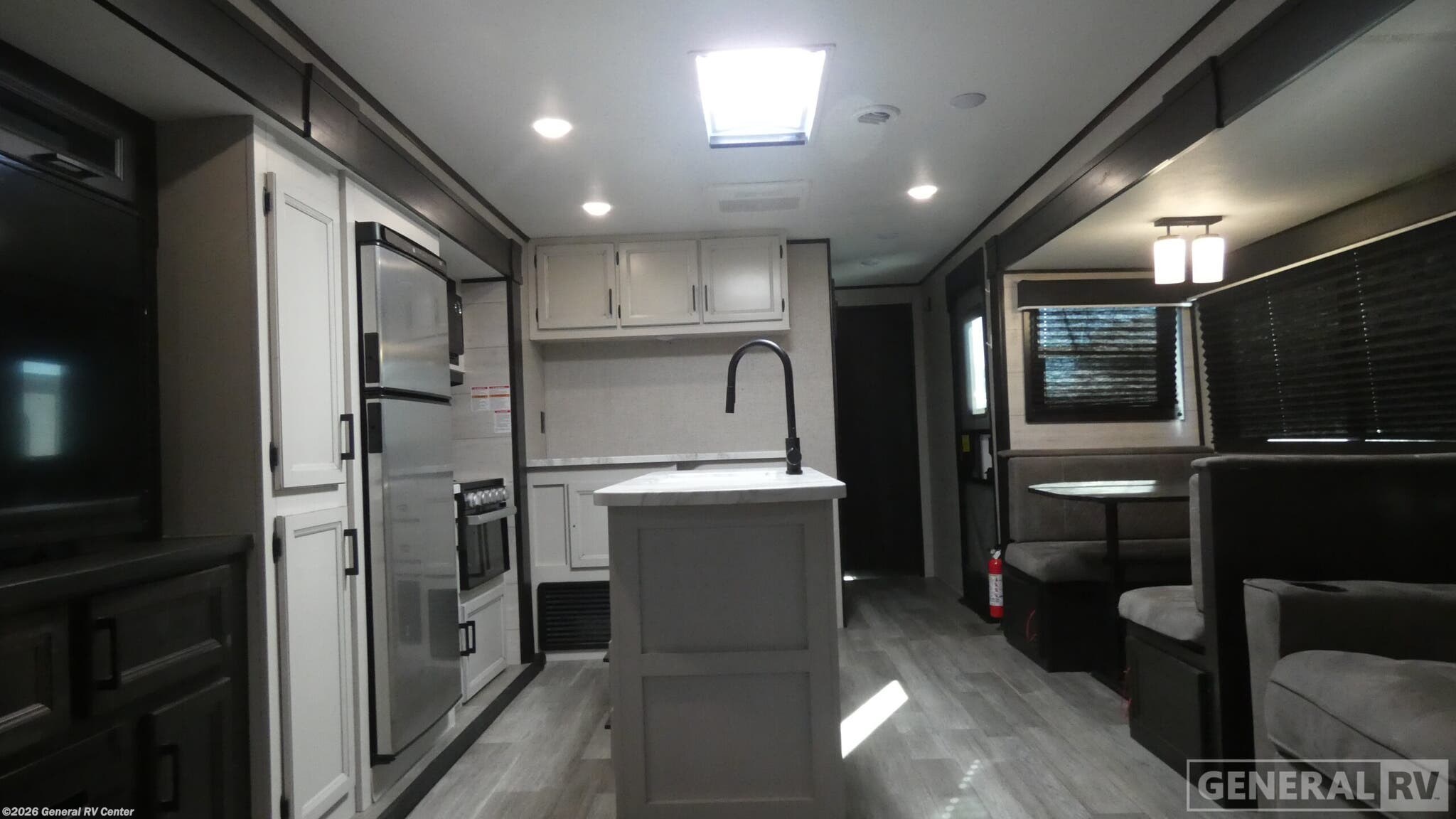 Used 2022 Jayco Jay Flight 34RSBS available in Birch Run, Michigan