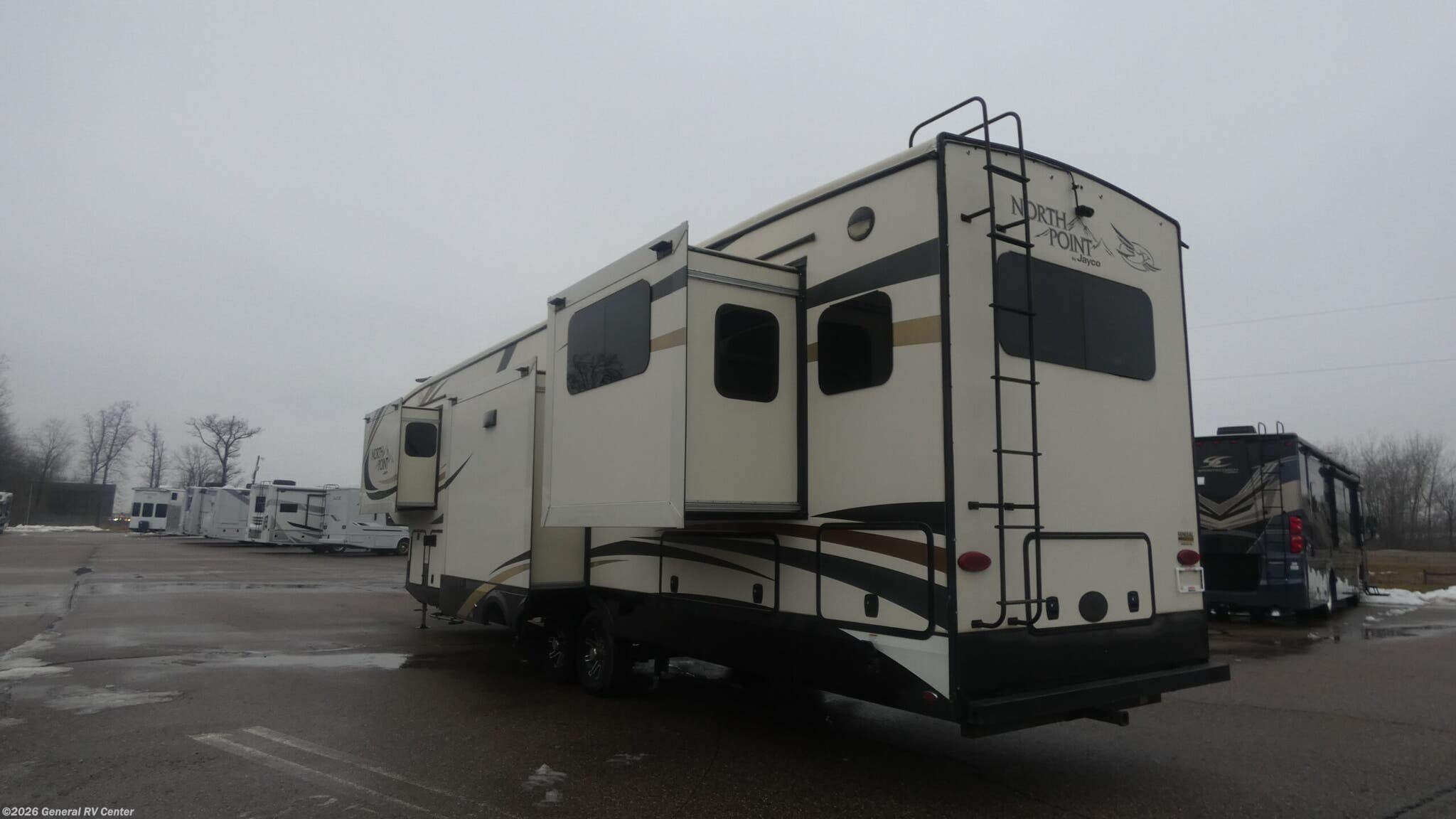2017 North Point 387RDFS by Jayco from General RV Center in Birch Run, Michigan