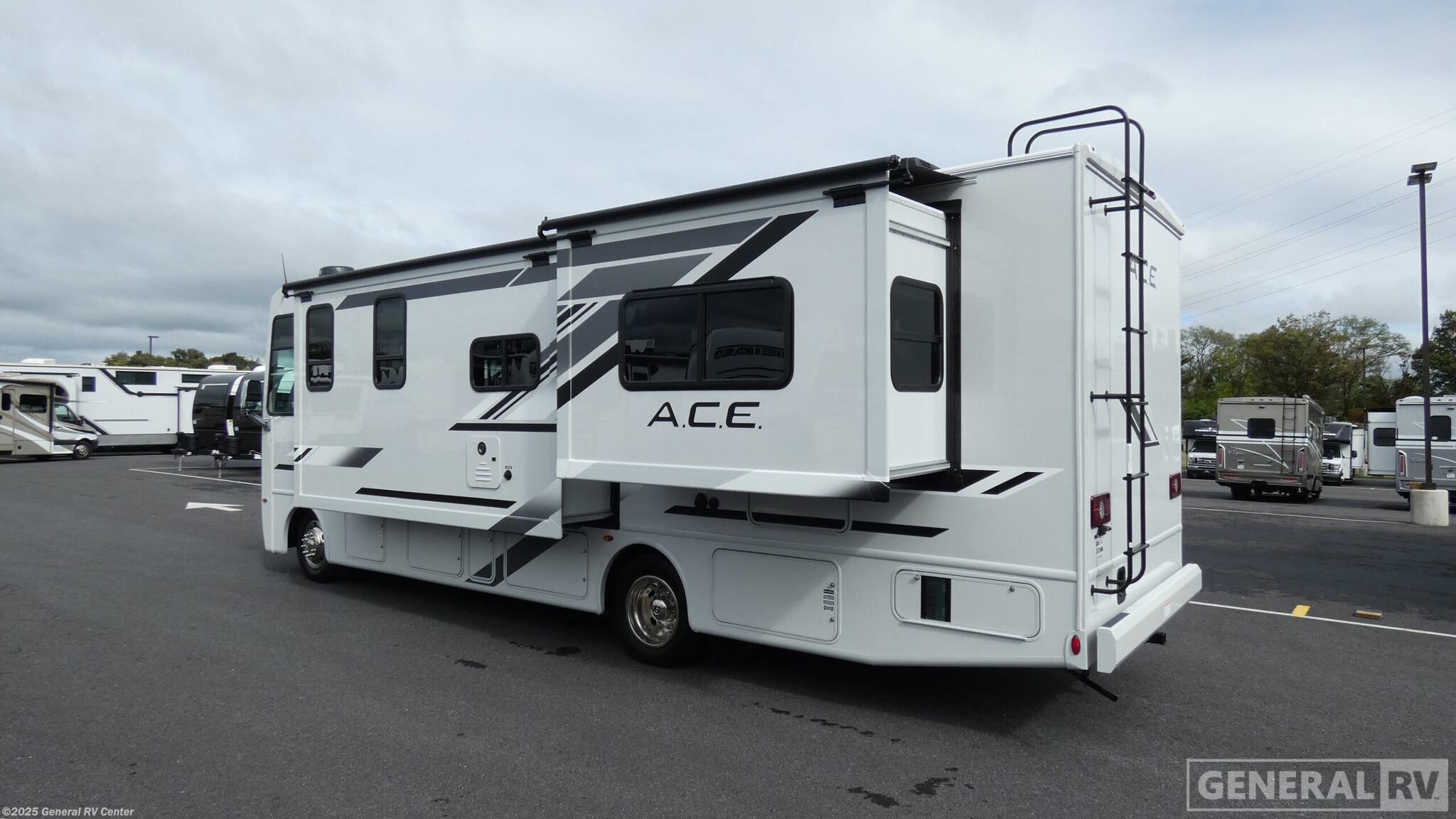 2026 ACE 29G by Thor Motor Coach from General RV Center in Birch Run, Michigan