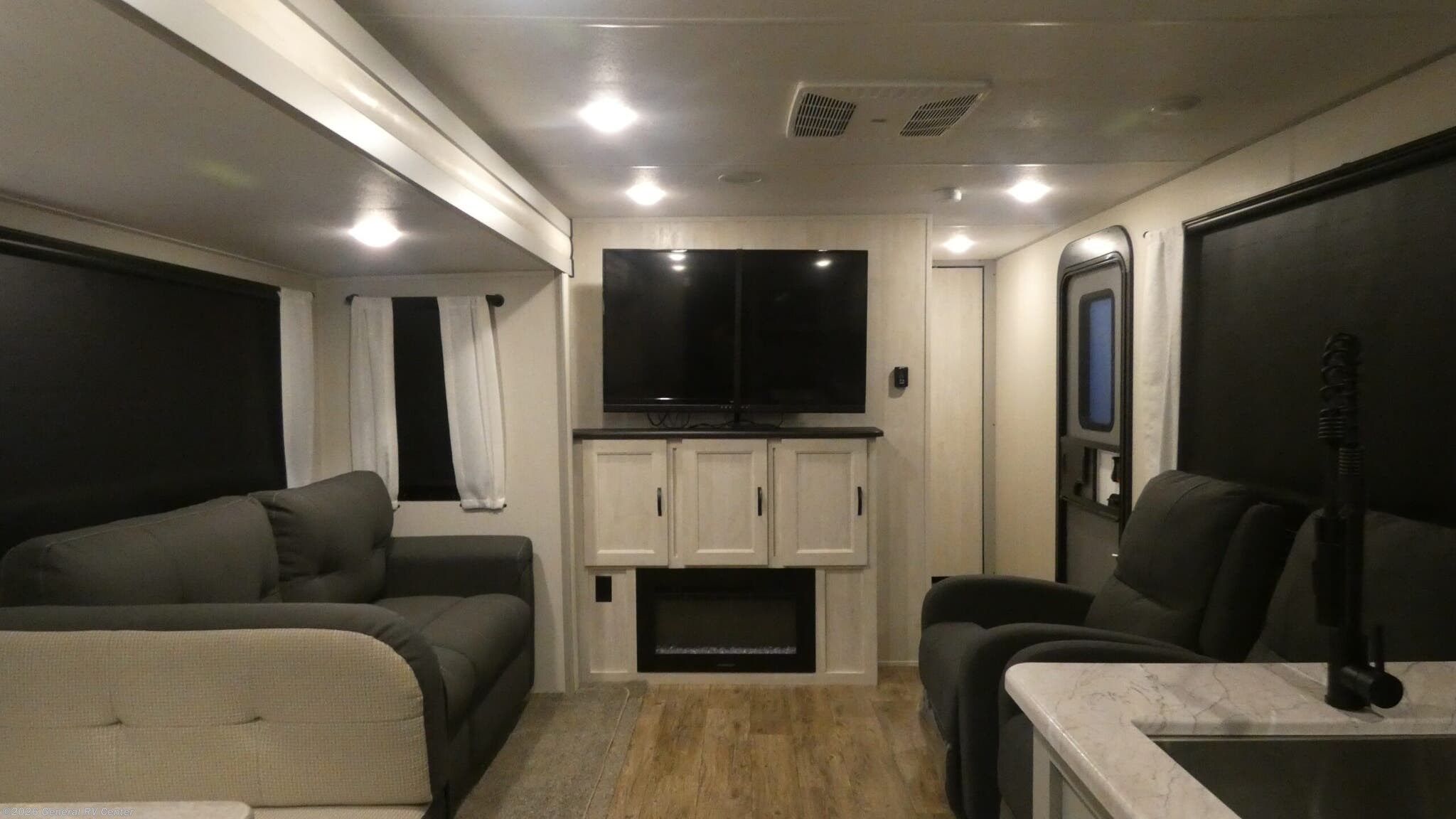 Used 2023 Forest River Vibe 26RK available in Birch Run, Michigan