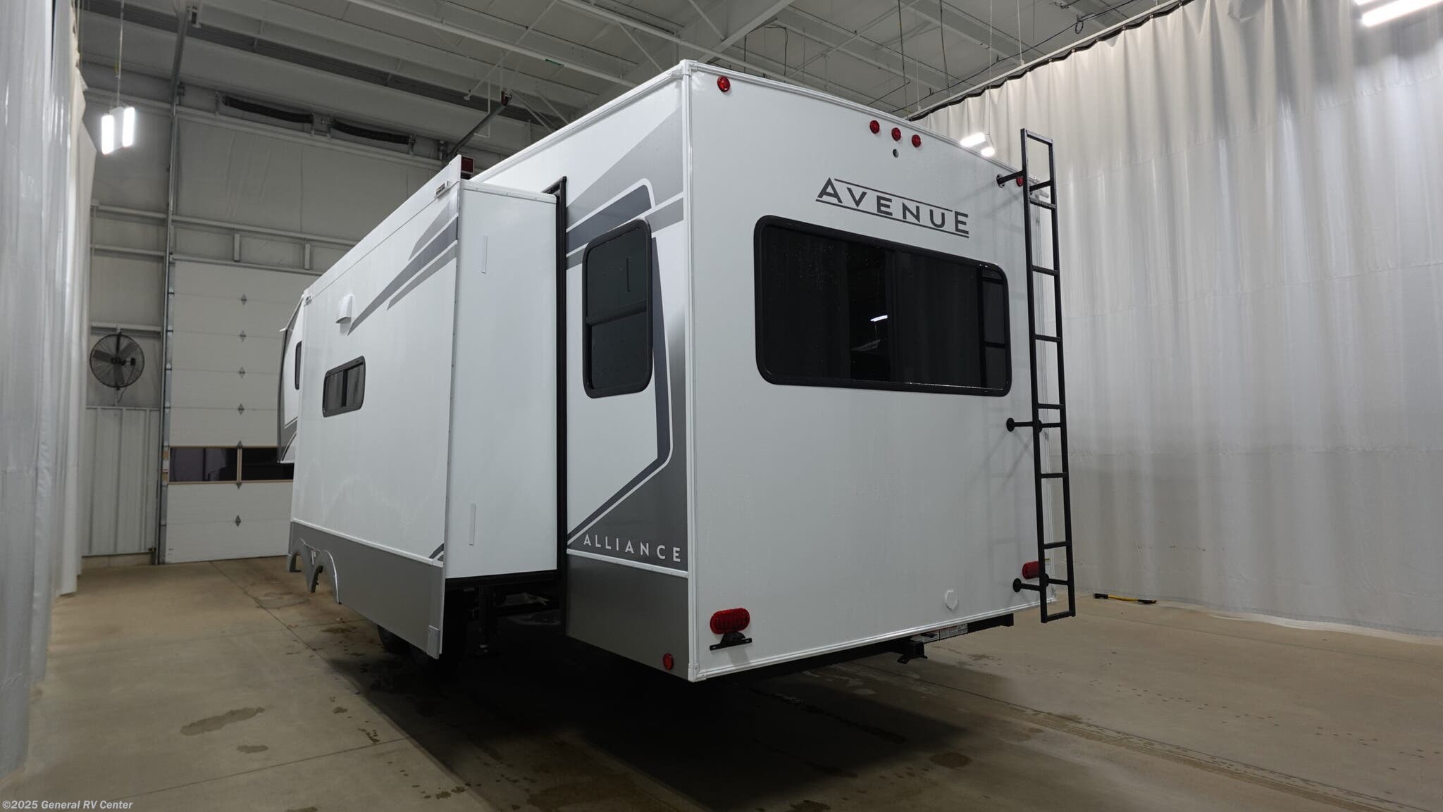 2026 Avenue 29RL by Alliance RV from General RV Center in Birch Run, Michigan