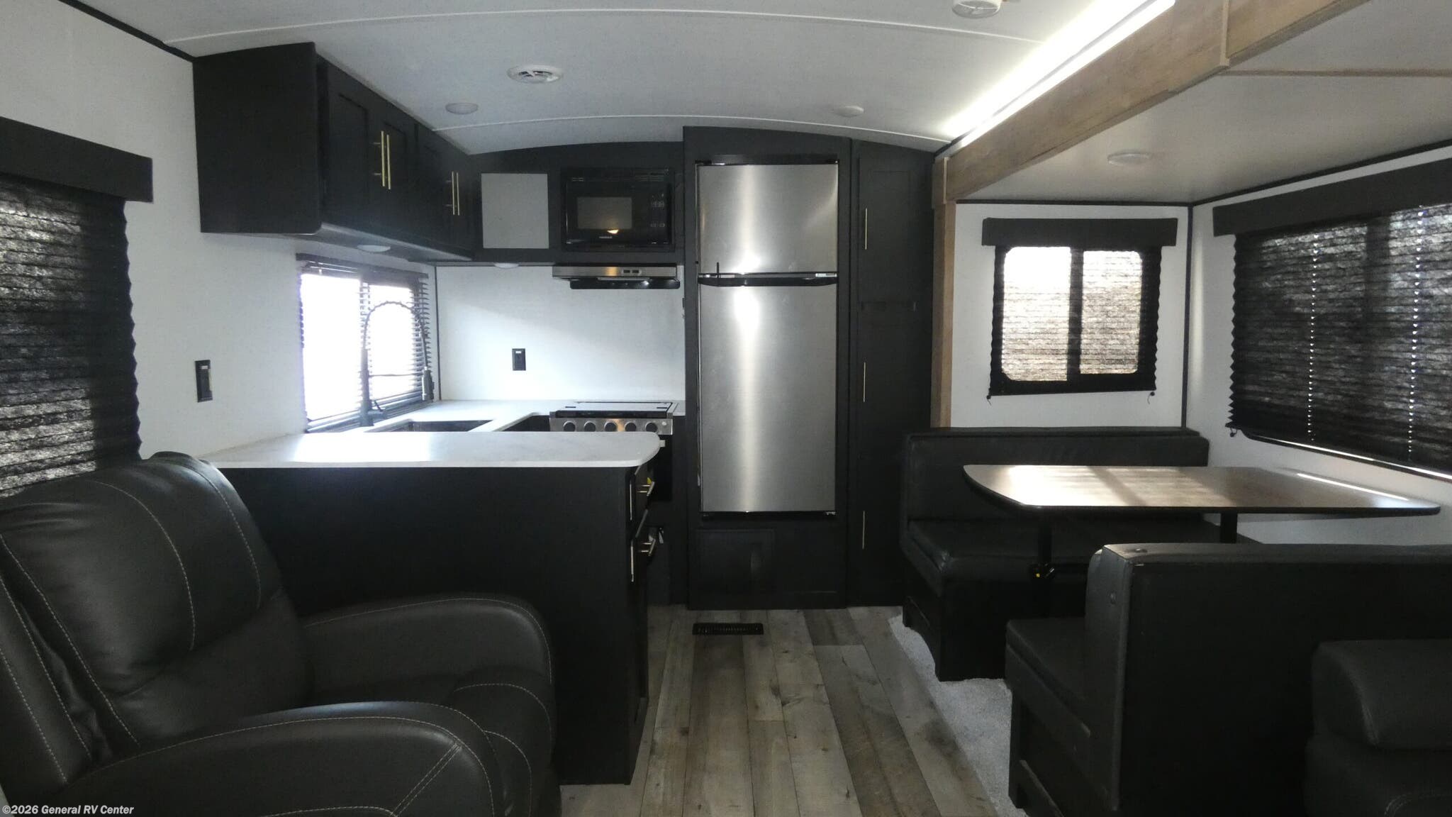 2023 Keystone Springdale 293RK - Used Travel Trailer For Sale by General RV Center in Birch Run, Michigan