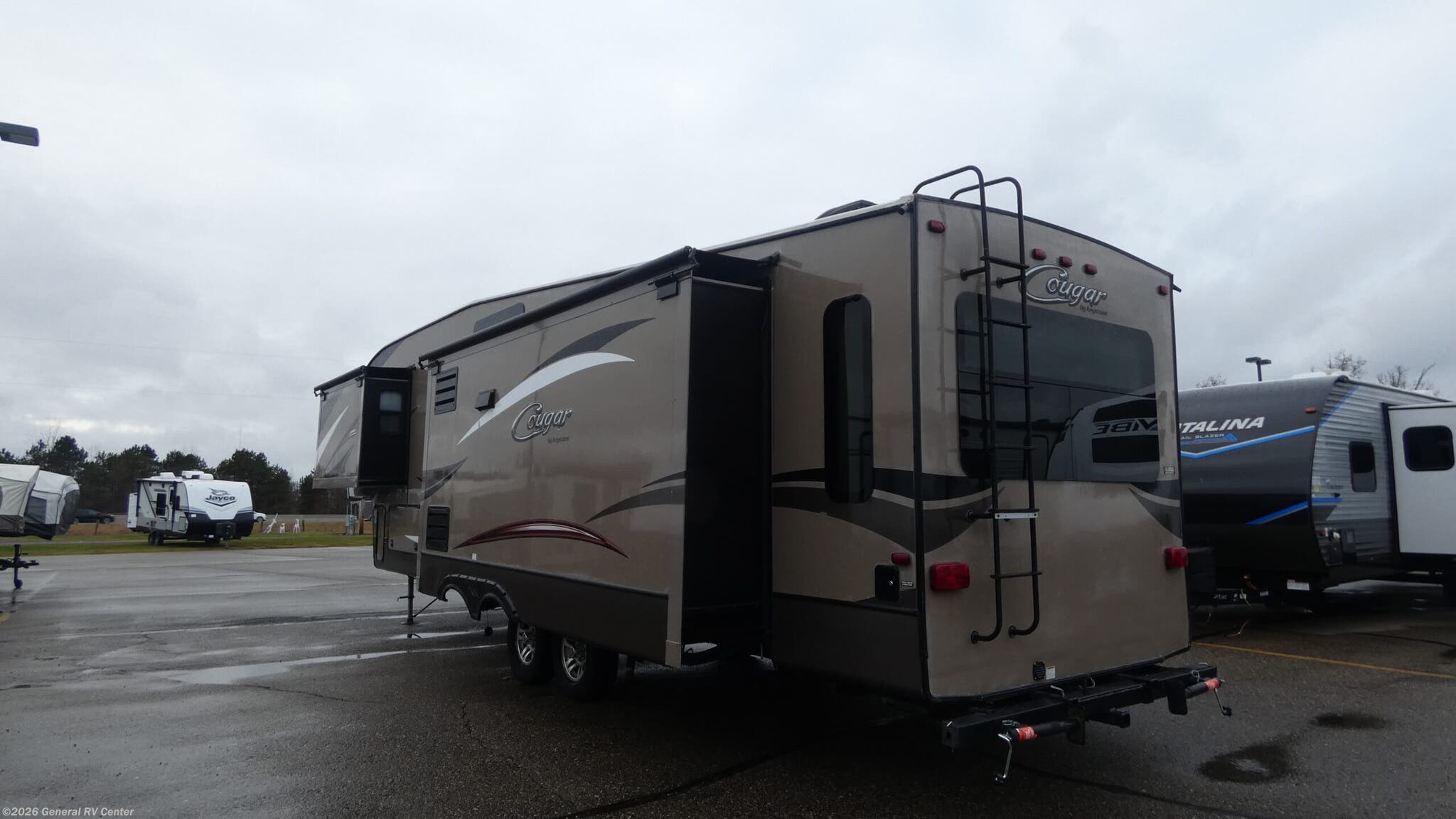 2015 Cougar 333MKS by Keystone from General RV Center in Birch Run, Michigan