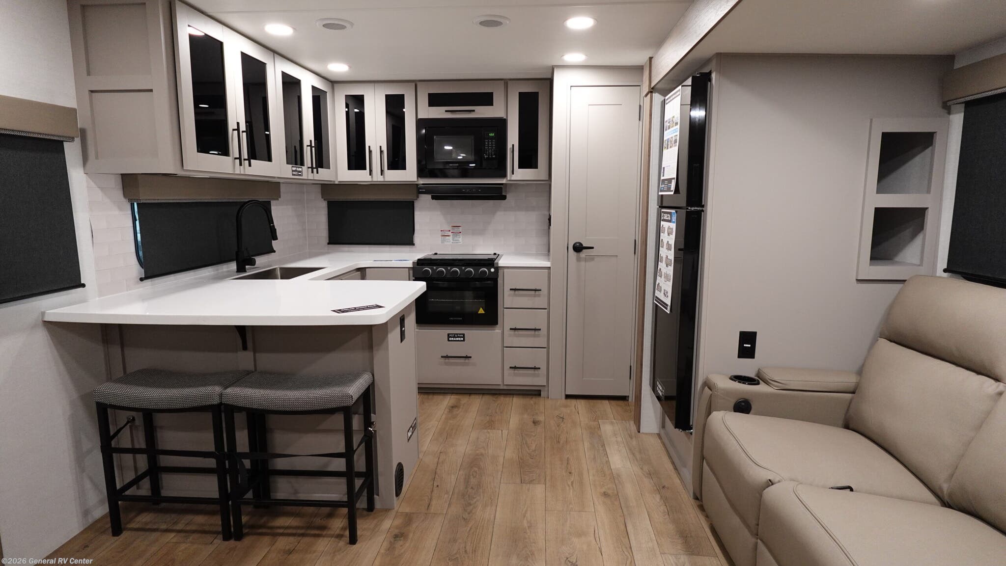 2026 Alliance RV Delta 294RK - New Travel Trailer For Sale by General RV Center in Birch Run, Michigan
