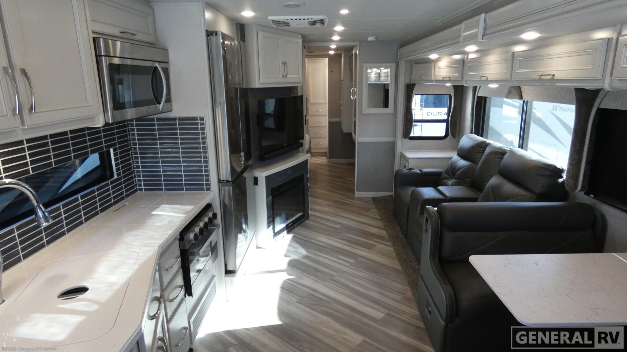 2023 Fleetwood Bounder 35K - Used Class A For Sale by General RV Center in Birch Run, Michigan