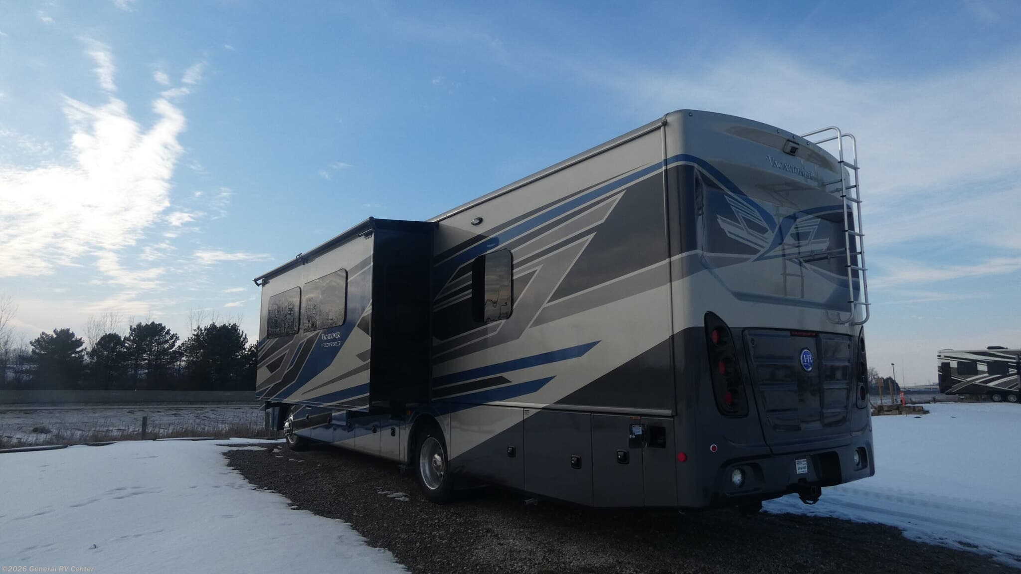 2026 Vacationer 35K by Holiday Rambler from General RV Center in Birch Run, Michigan