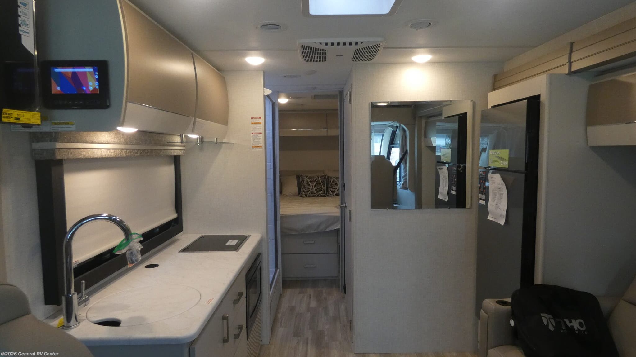 2026 Thor Motor Coach Vegas 26.1 - New Class A For Sale by General RV Center in Birch Run, Michigan