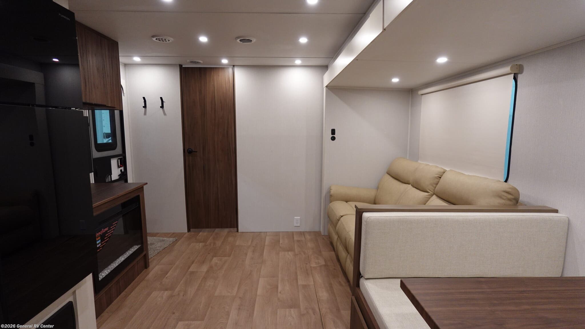 2026 Winnebago Access 24RB - New Travel Trailer For Sale by General RV Center in Birch Run, Michigan