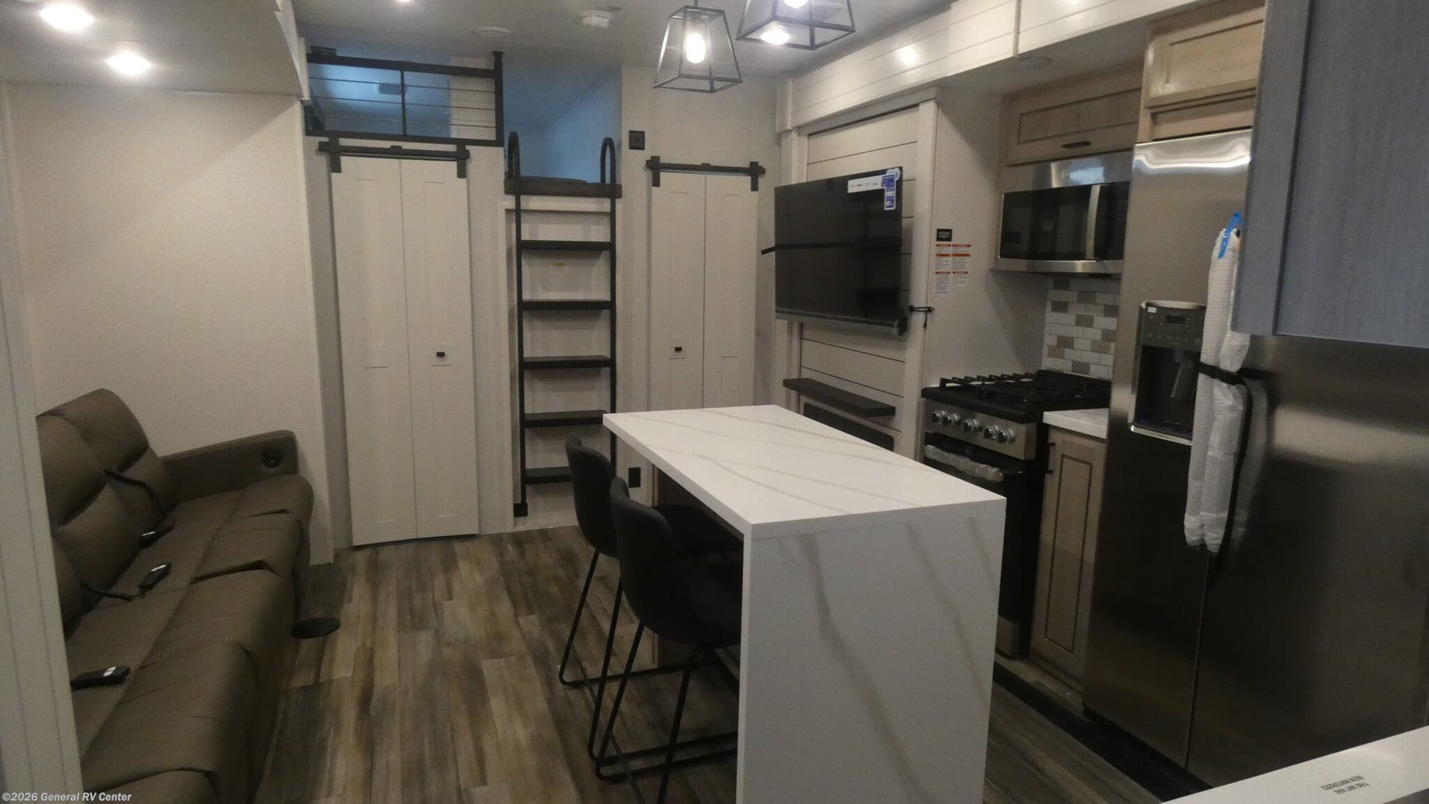 2026 Highland Ridge Open Range 3X393TBR - New Fifth Wheel For Sale by General RV Center in Birch Run, Michigan