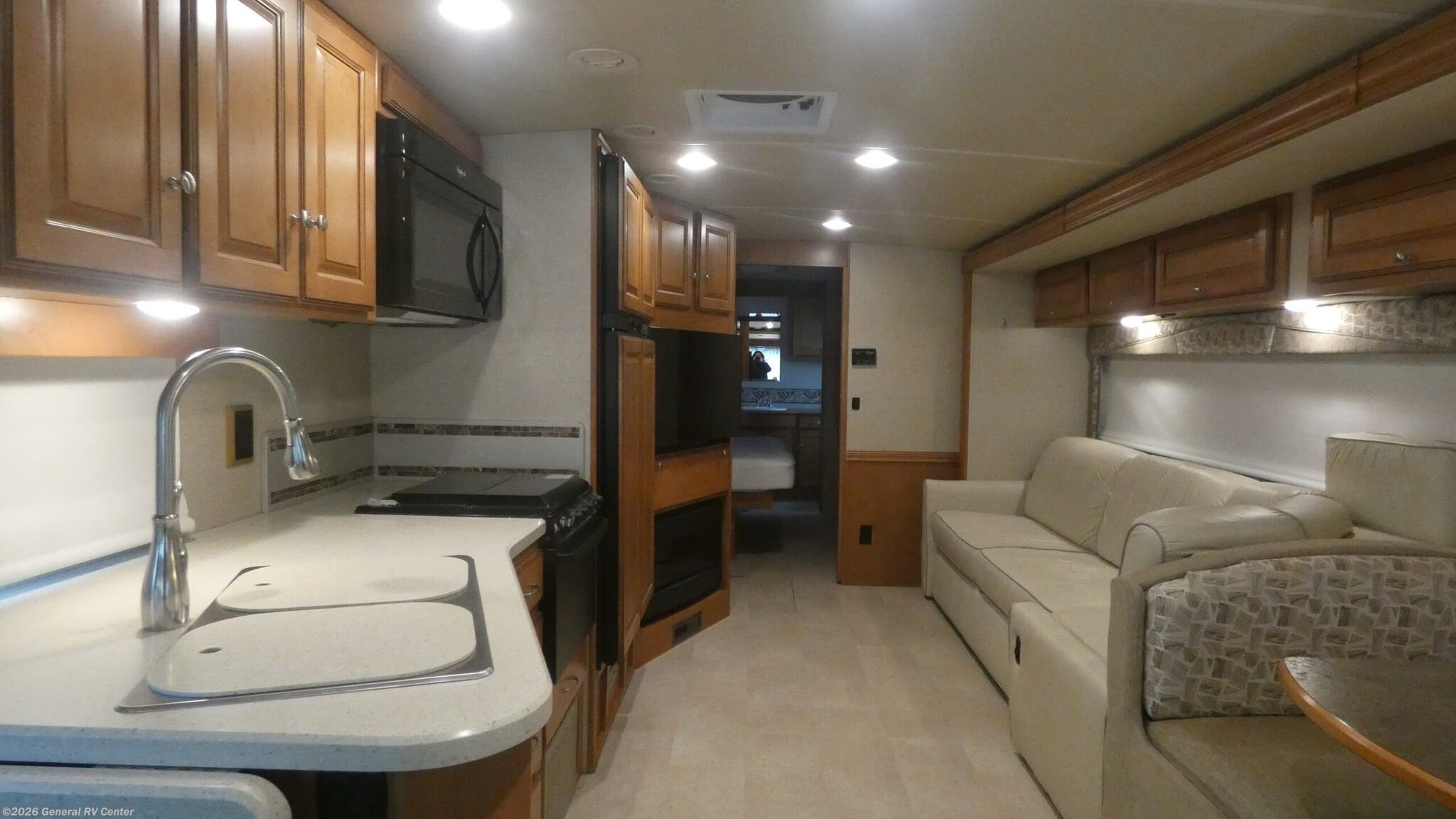 2016 Winnebago Sunstar LX 35F - Used Class A For Sale by General RV Center in Birch Run, Michigan