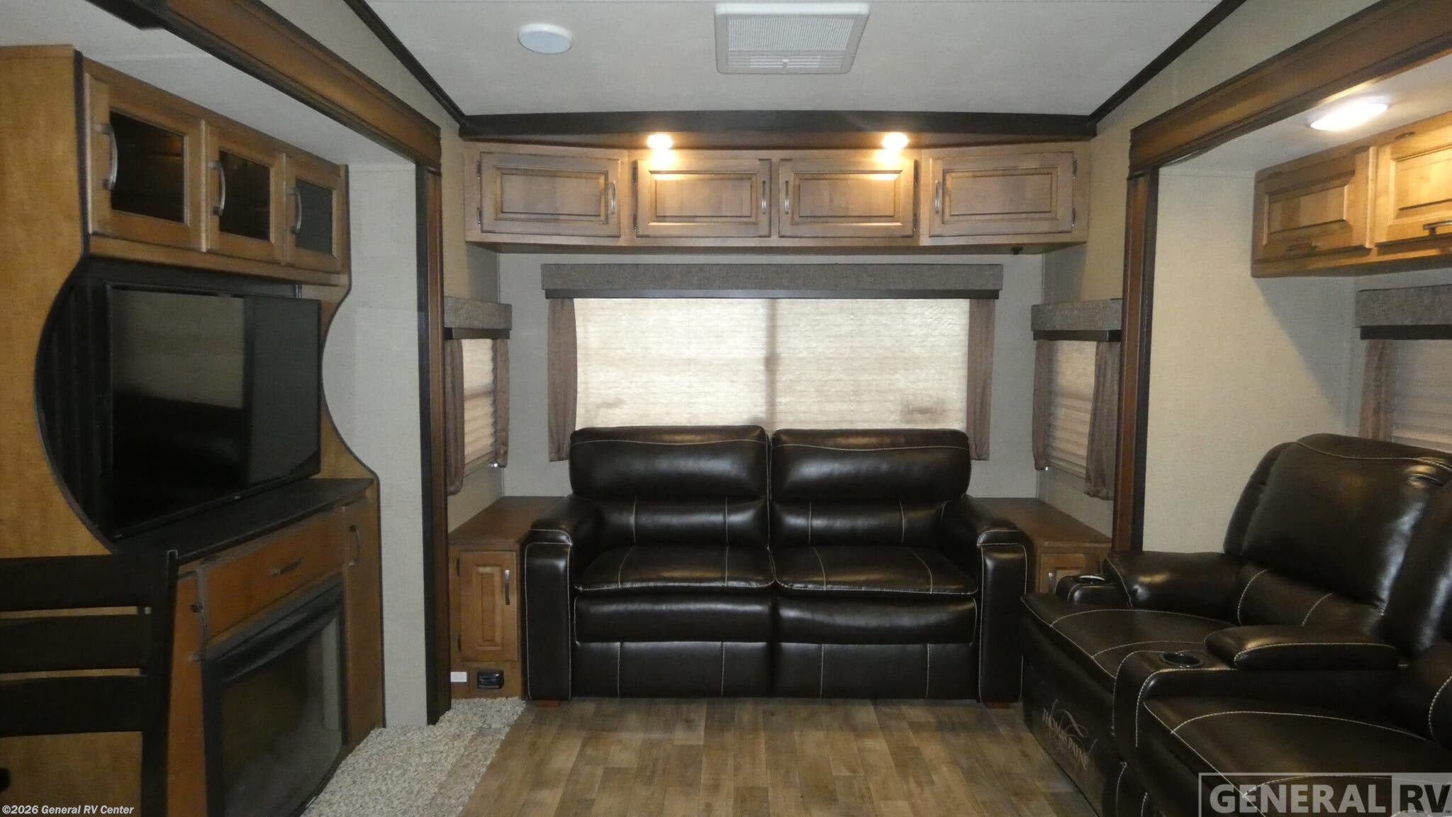 2016 Grand Design Reflection 27RL - Used Fifth Wheel For Sale by General RV Center in Birch Run, Michigan