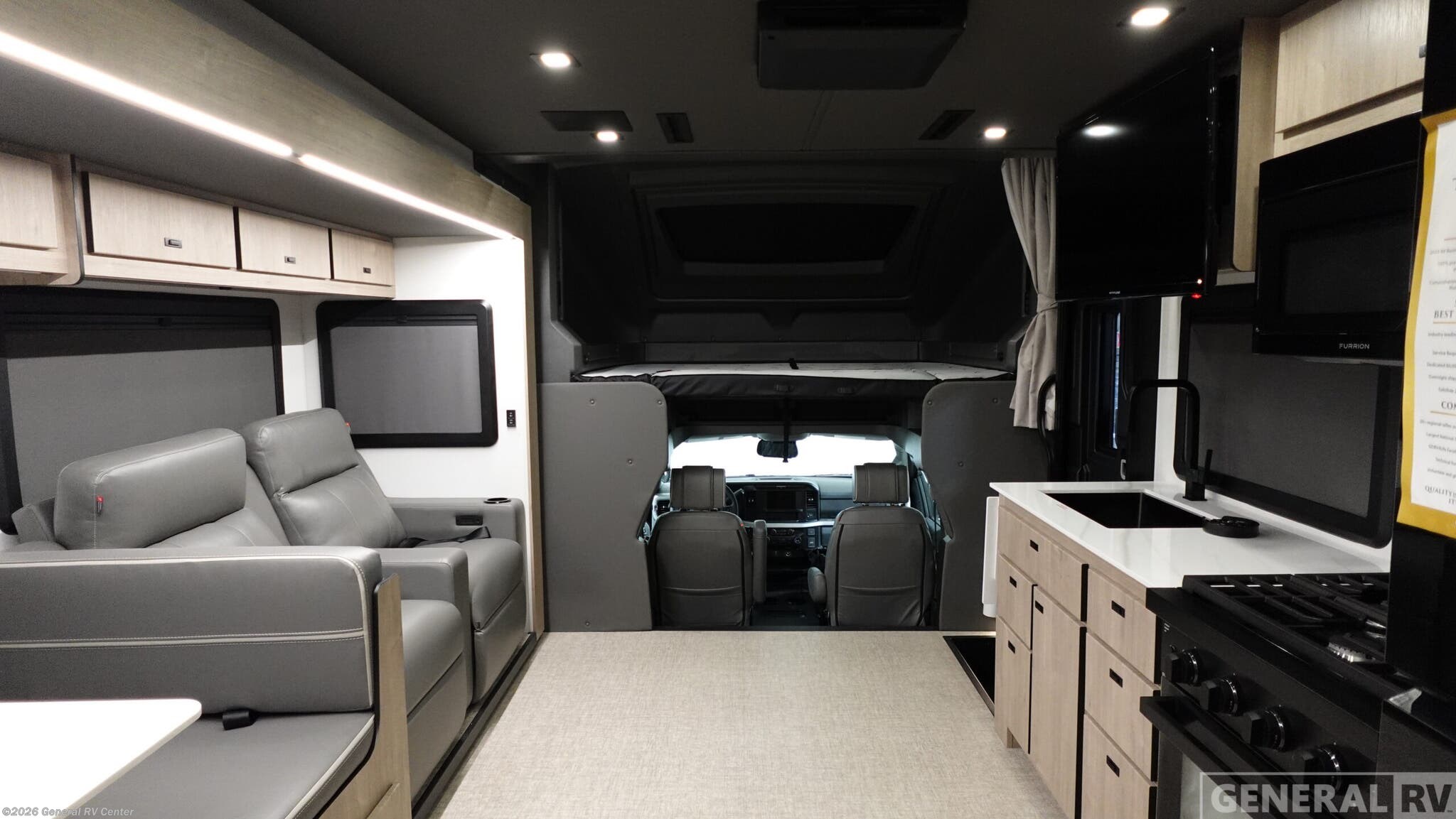 New 2026 Grand Design Lineage 31ZW available in Birch Run, Michigan