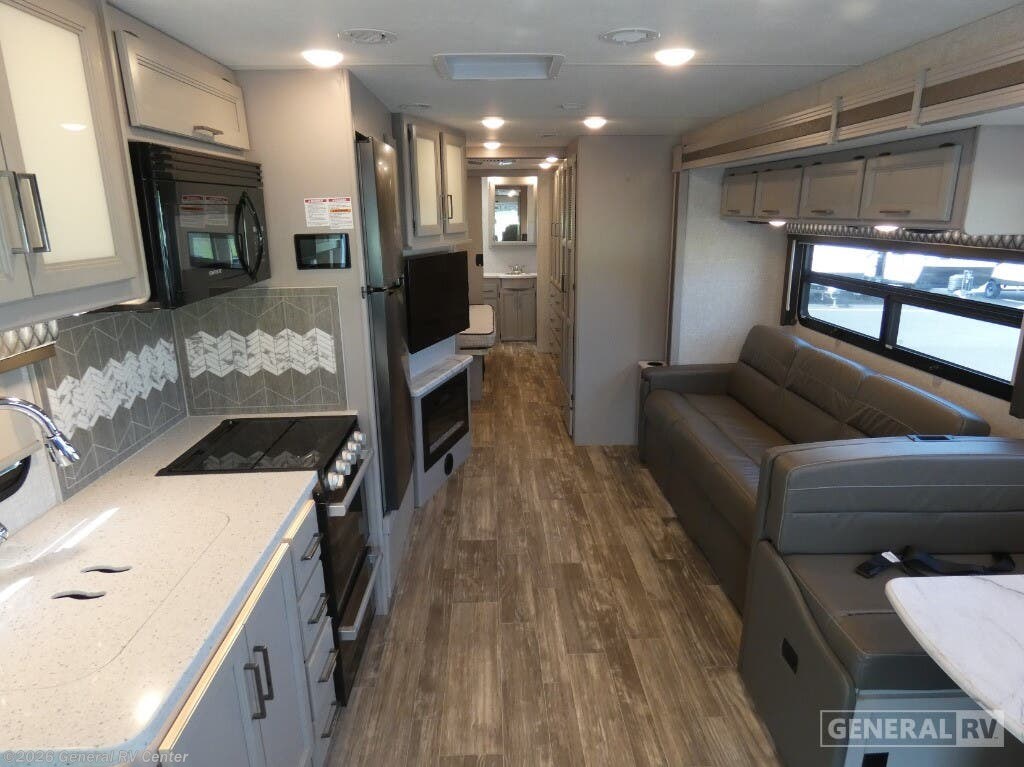 2022 Thor Motor Coach Hurricane 35M 2S - Used Class A For Sale by General RV Center in Birch Run, Michigan