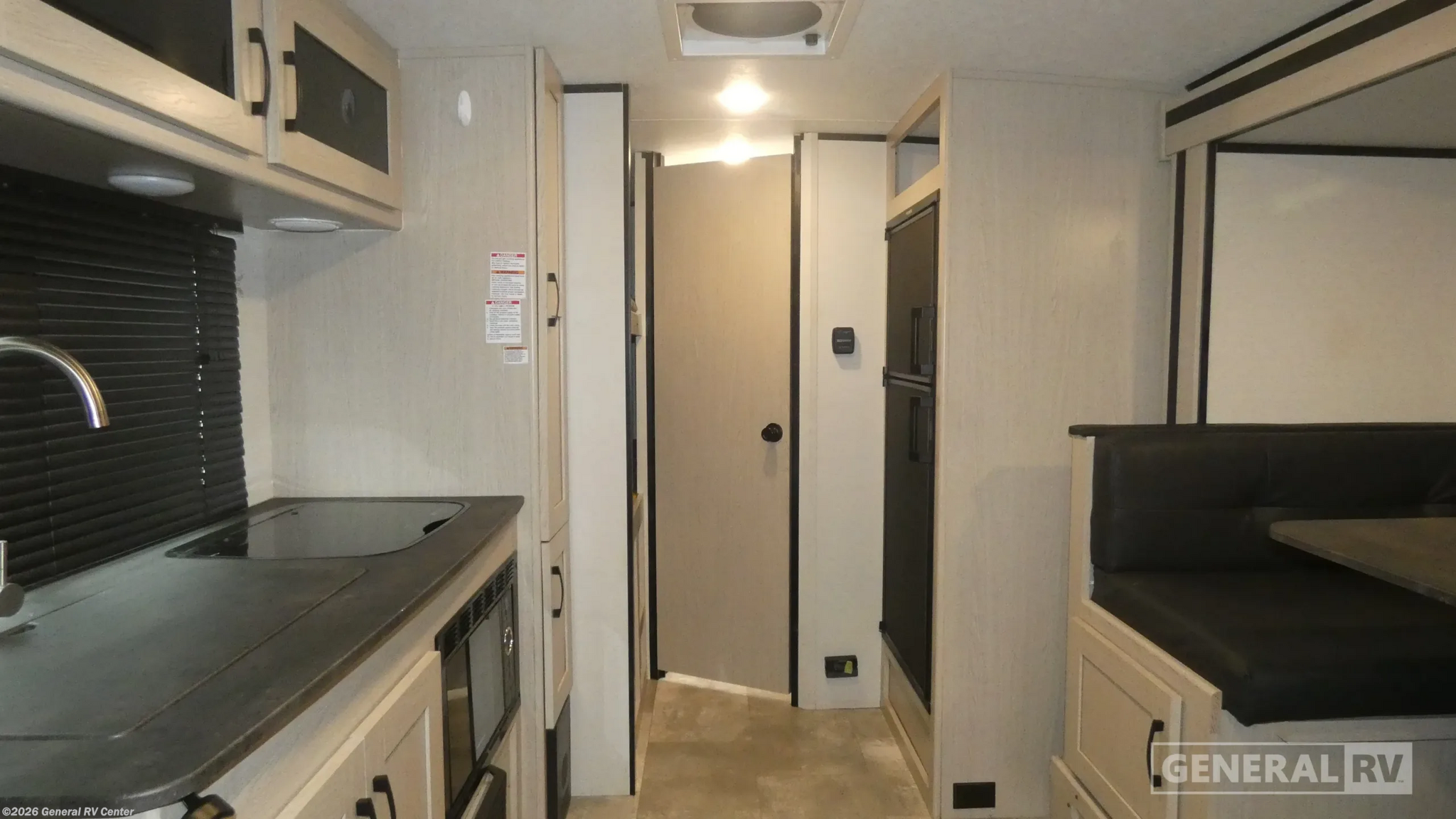 2022 Coachmen Apex 194BHS - Used Travel Trailer For Sale by General RV Center in Birch Run, Michigan