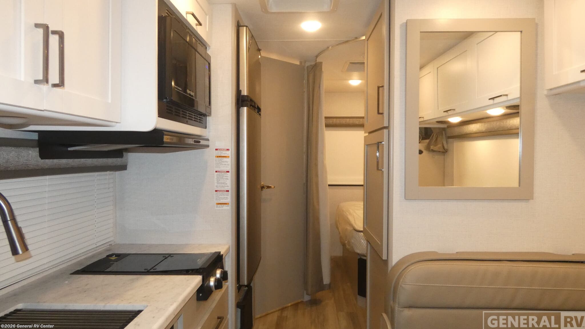 2026 Thor Motor Coach Pasadena SZ22 - Used Class C For Sale by General RV Center in Birch Run, Michigan