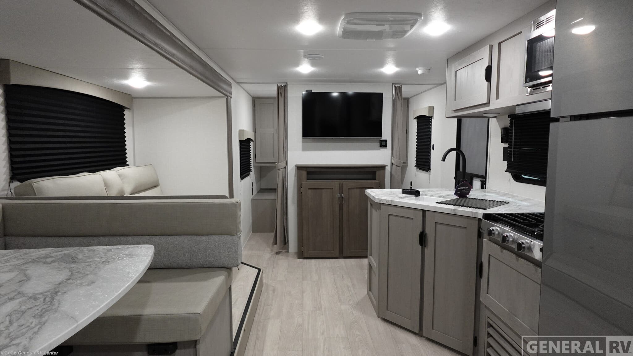New 2026 Coachmen Clipper 262DBS available in Birch Run, Michigan