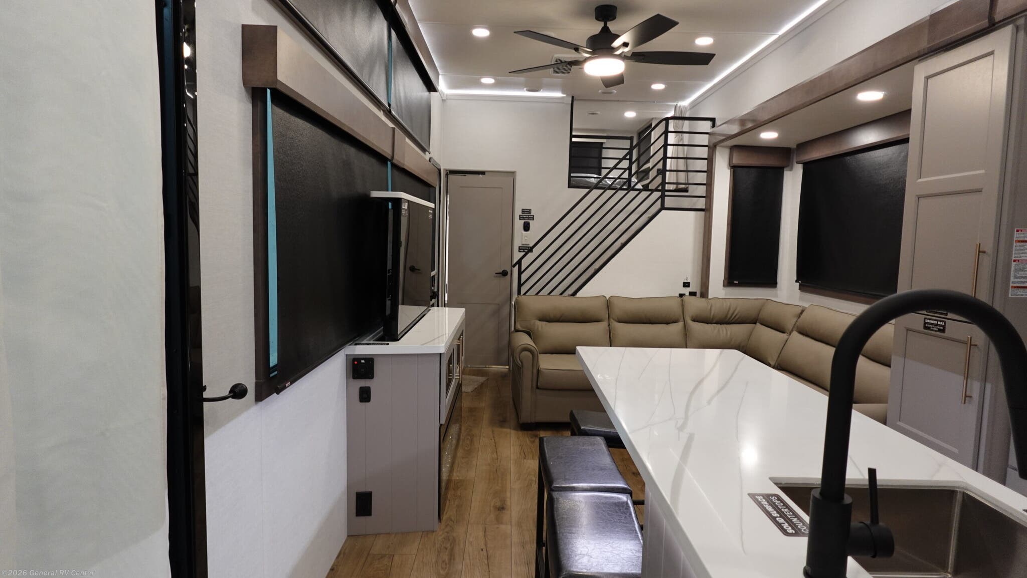 2026 Alliance RV Benchmark 44LFT - New Destination Trailer For Sale by General RV Center in Birch Run, Michigan