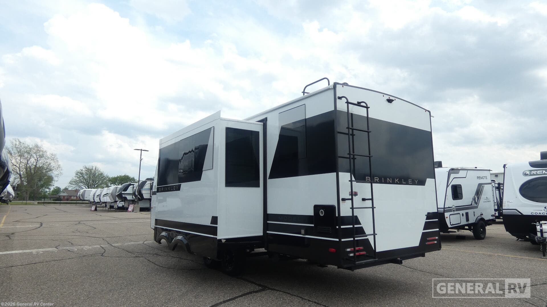 2026 Model I 265 by Brinkley RV from General RV Center in Birch Run, Michigan