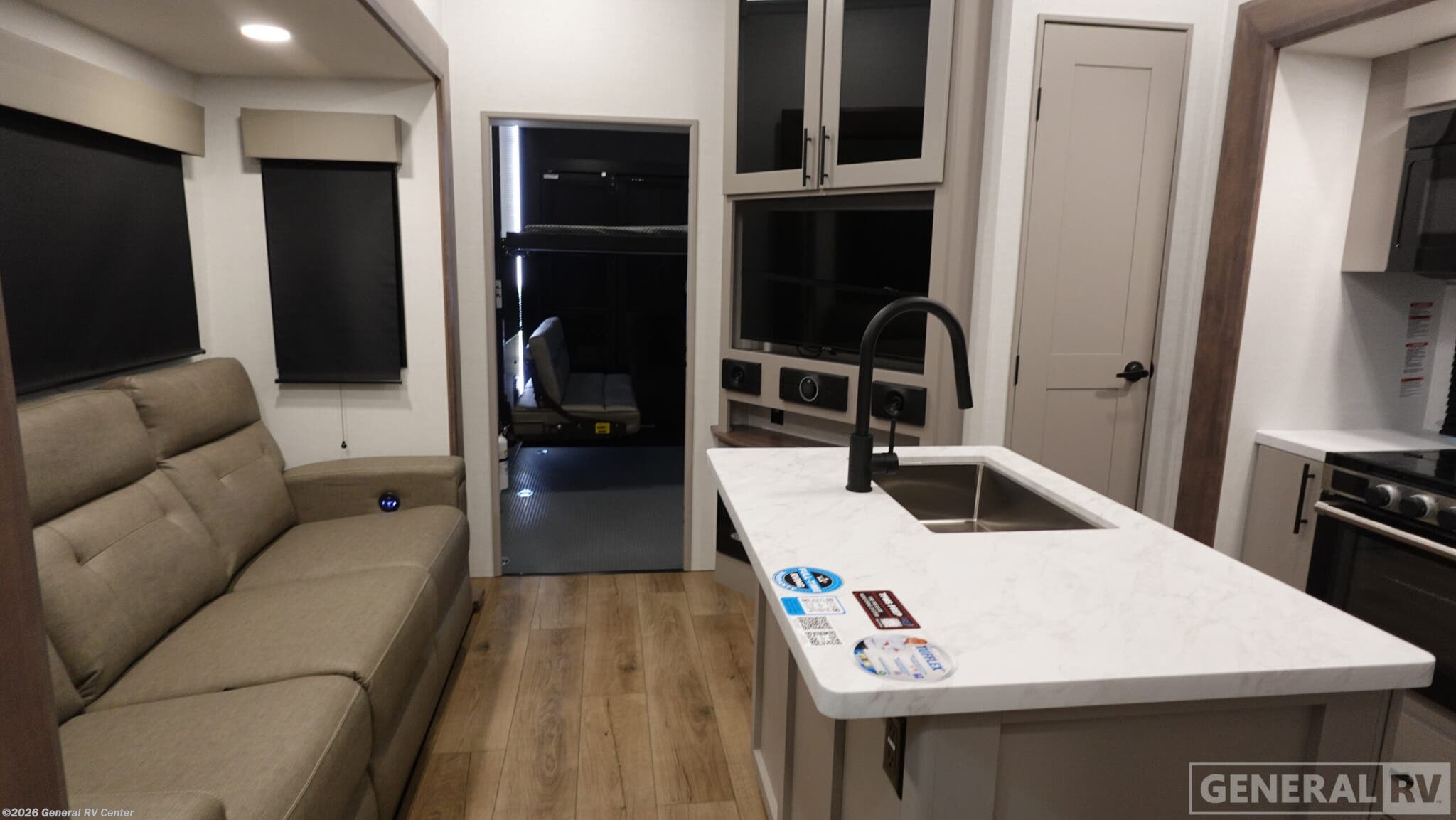 2026 Alliance RV Valor 32A10 - New Fifth Wheel For Sale by General RV Center in Birch Run, Michigan