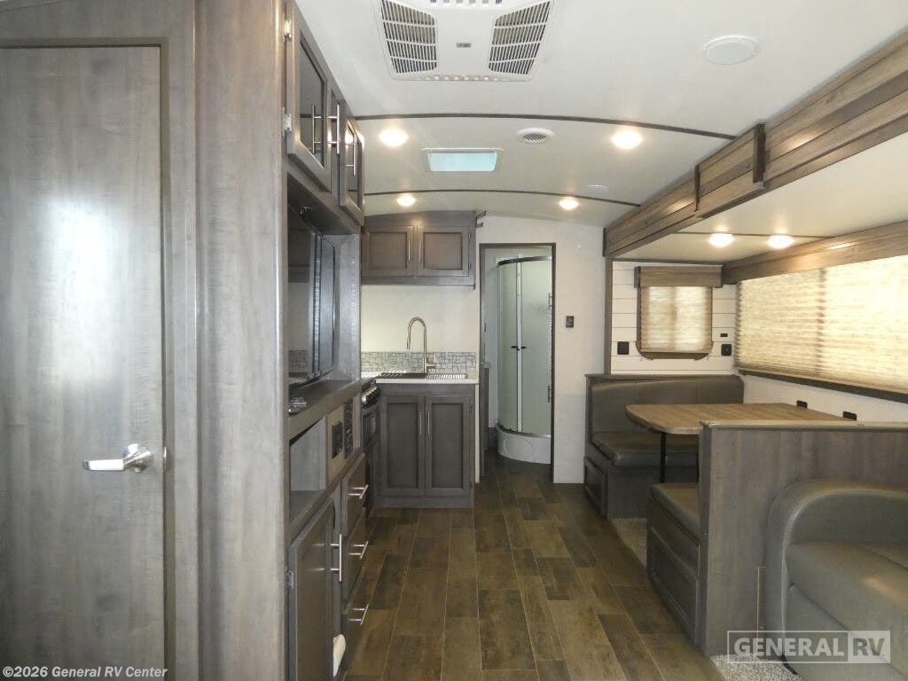 2020 CrossRoads Sunset Trail Super Lite SS253RB - Used Travel Trailer For Sale by General RV Center in Birch Run, Michigan