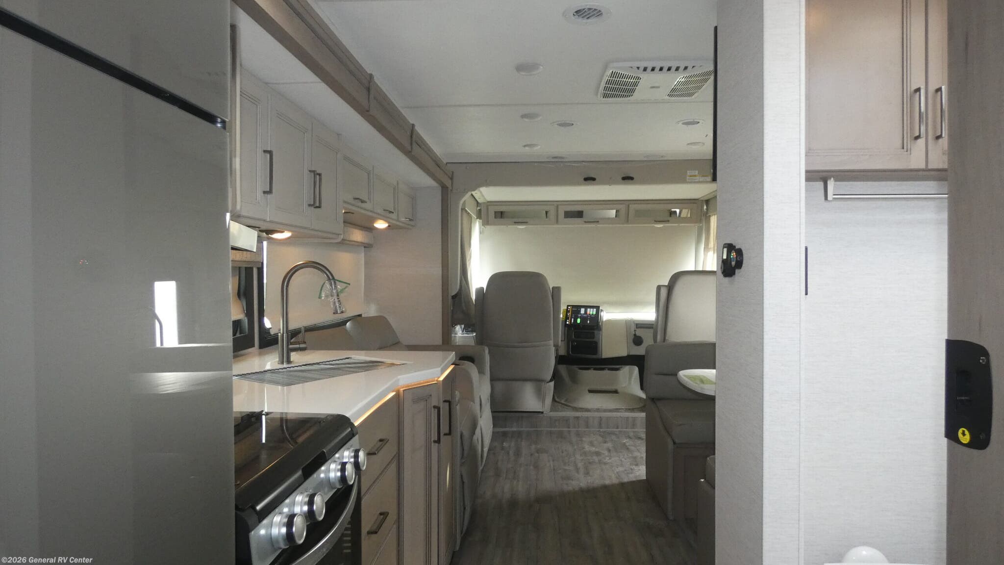 New 2026 Thor Motor Coach ACE 29D available in Birch Run, Michigan