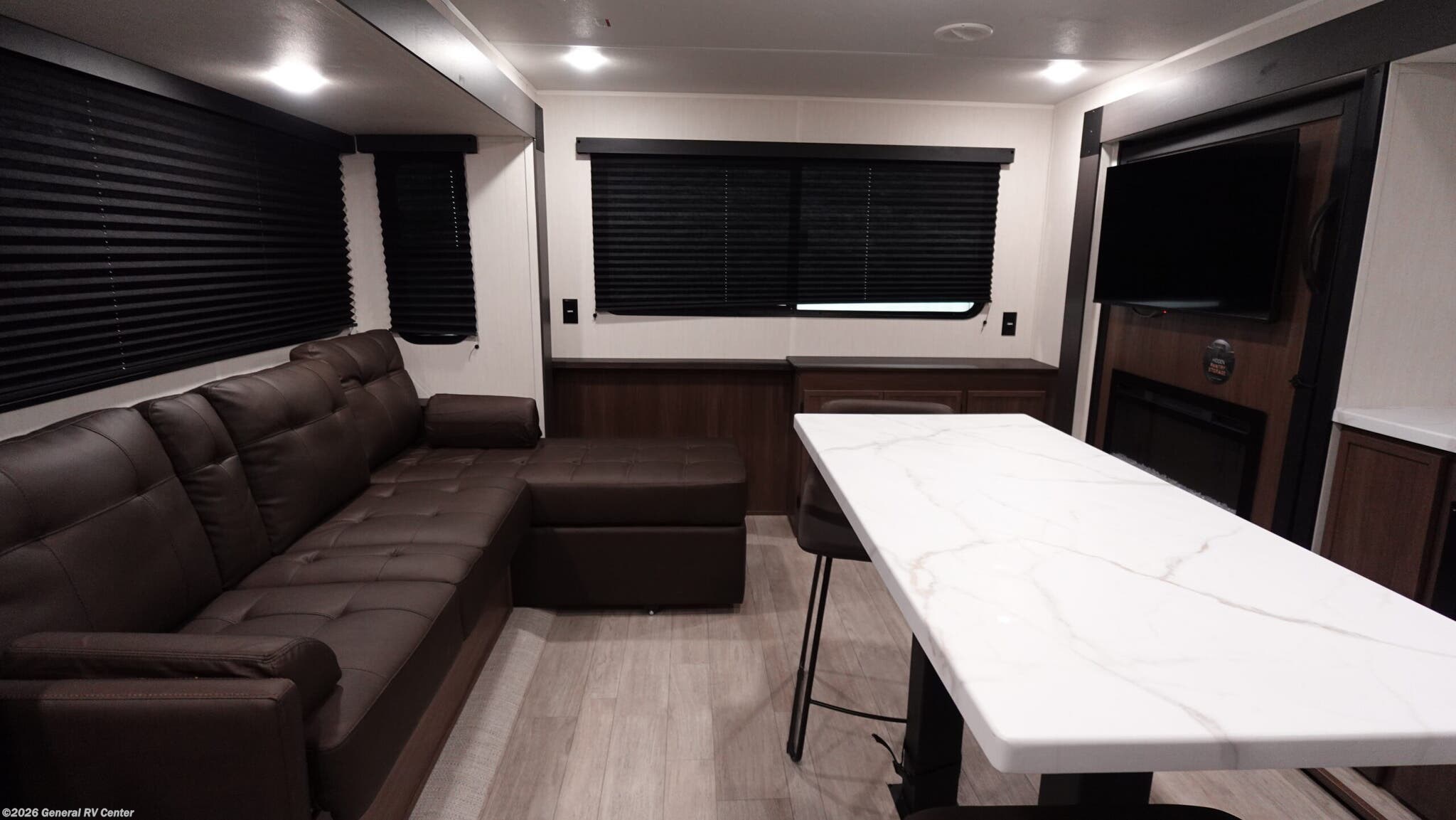 New 2026 Prime Time Avenger 27REI available in Birch Run, Michigan