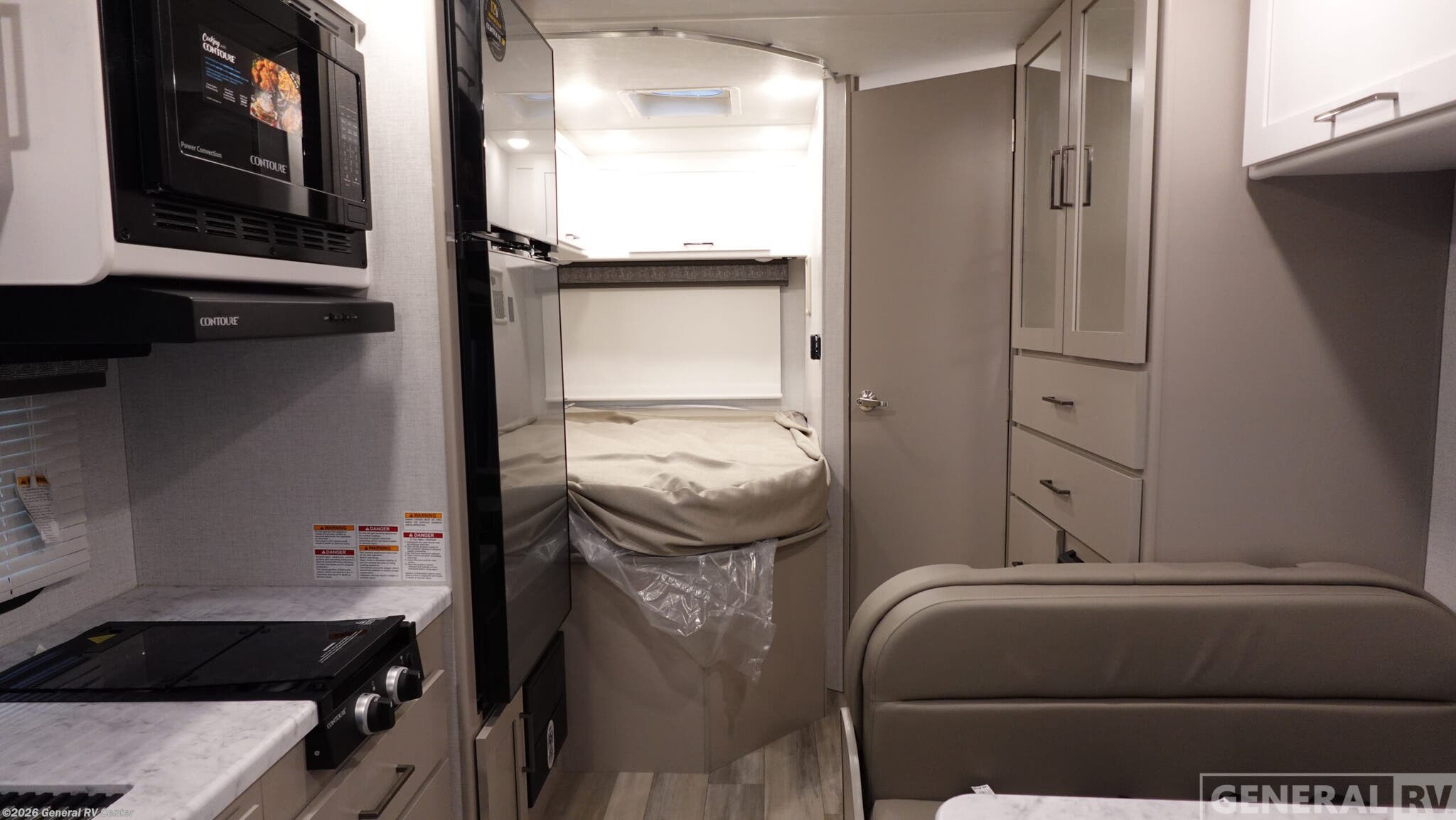 2026 Thor Motor Coach Pasadena SE SE21 Chevy - New Class C For Sale by General RV Center in Birch Run, Michigan