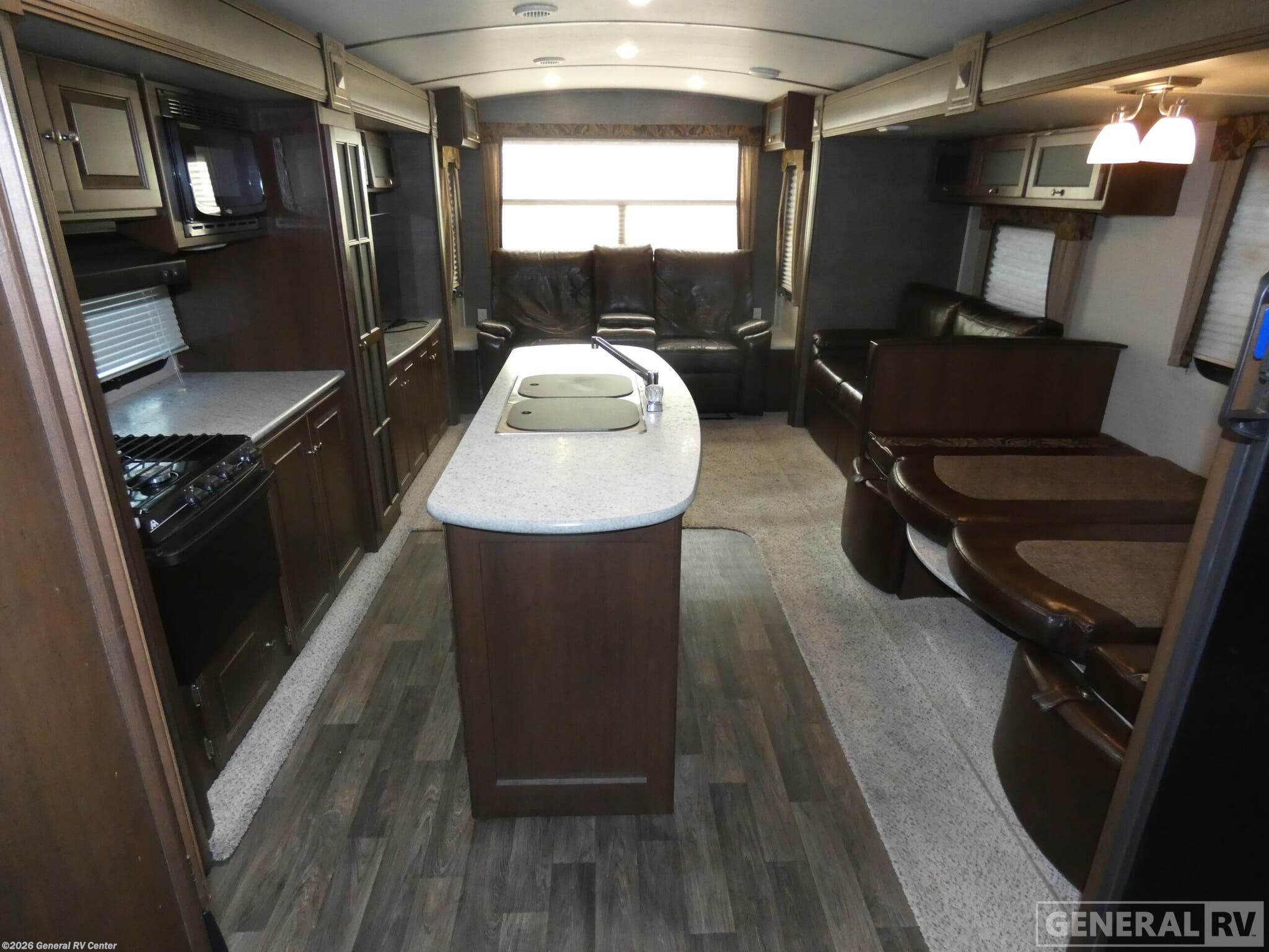 2015 Keystone Premier Ultra Lite 30RIPR - Used Travel Trailer For Sale by General RV Center in Birch Run, Michigan