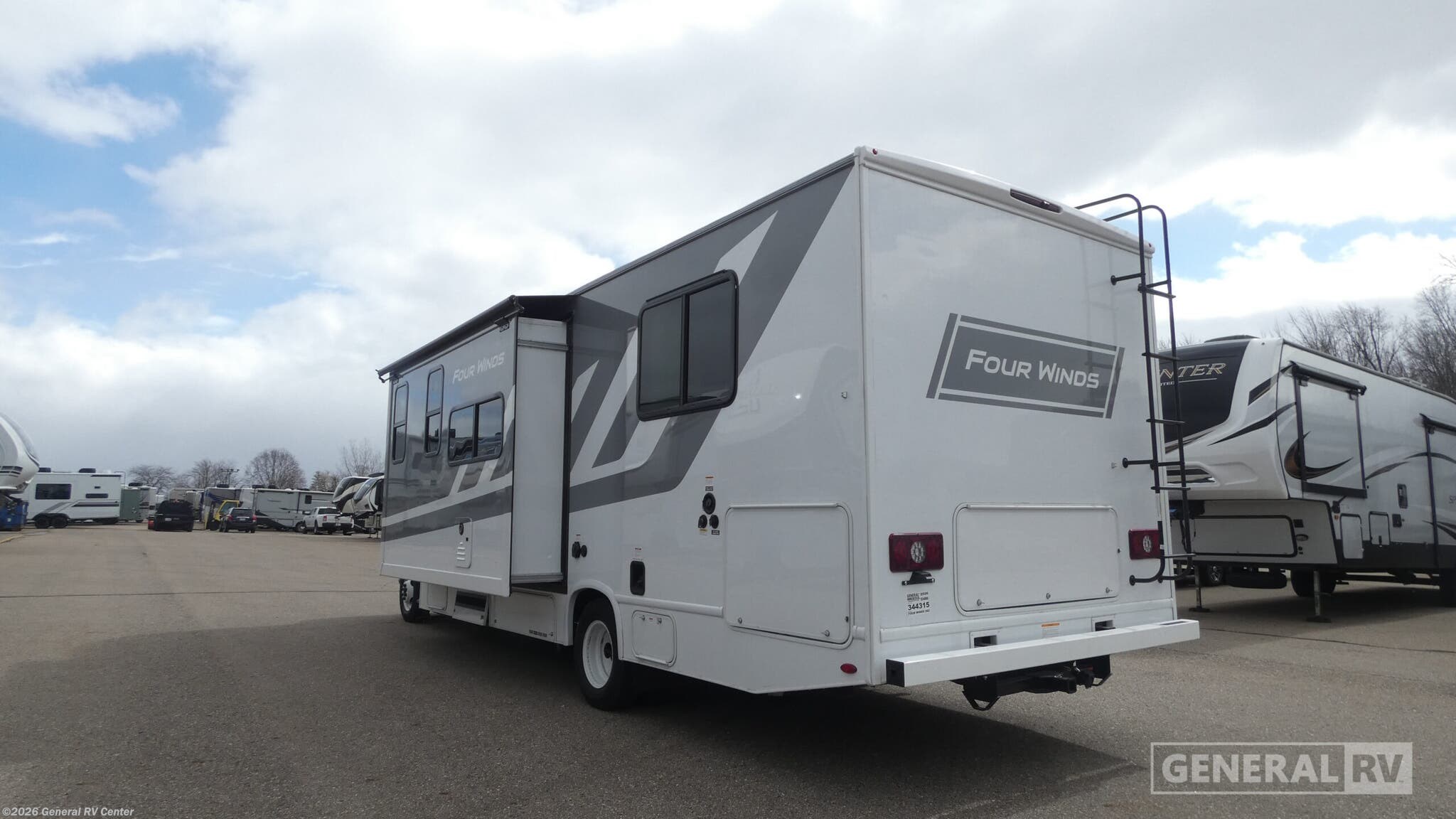 2026 Four Winds 28Z by Thor Motor Coach from General RV Center in Birch Run, Michigan