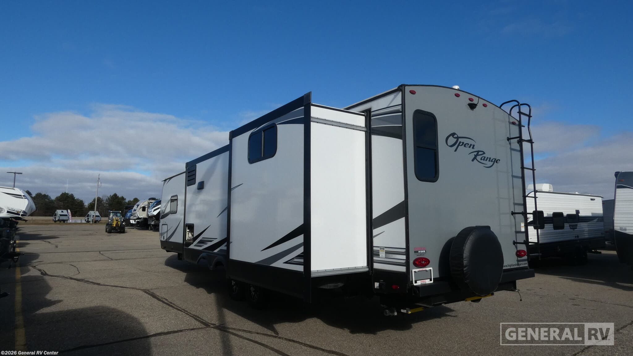 2023 Open Range Lite 321BHS by Highland Ridge from General RV Center in Birch Run, Michigan