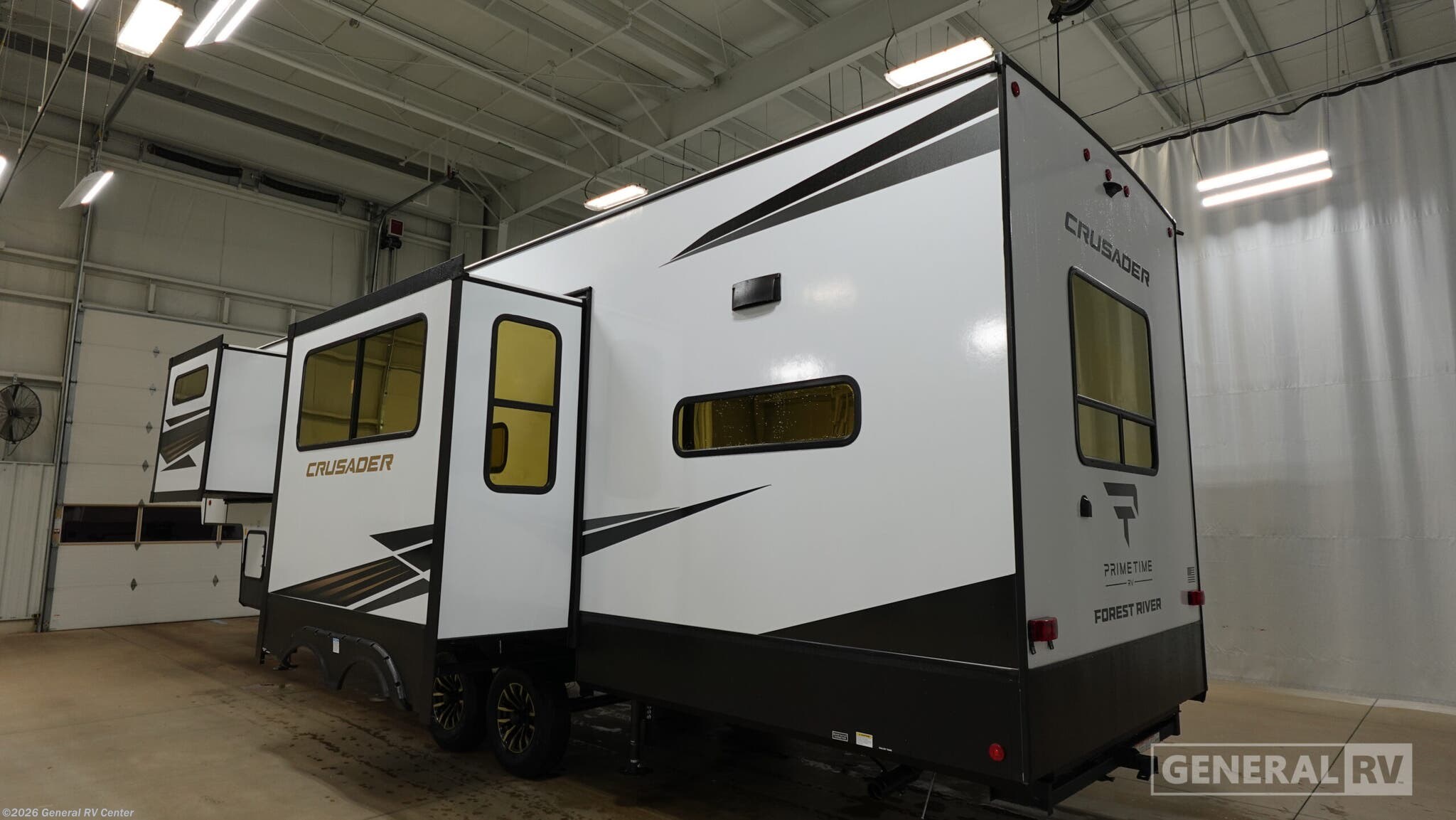 2026 Crusader KING33 by Prime Time from General RV Center in Birch Run, Michigan