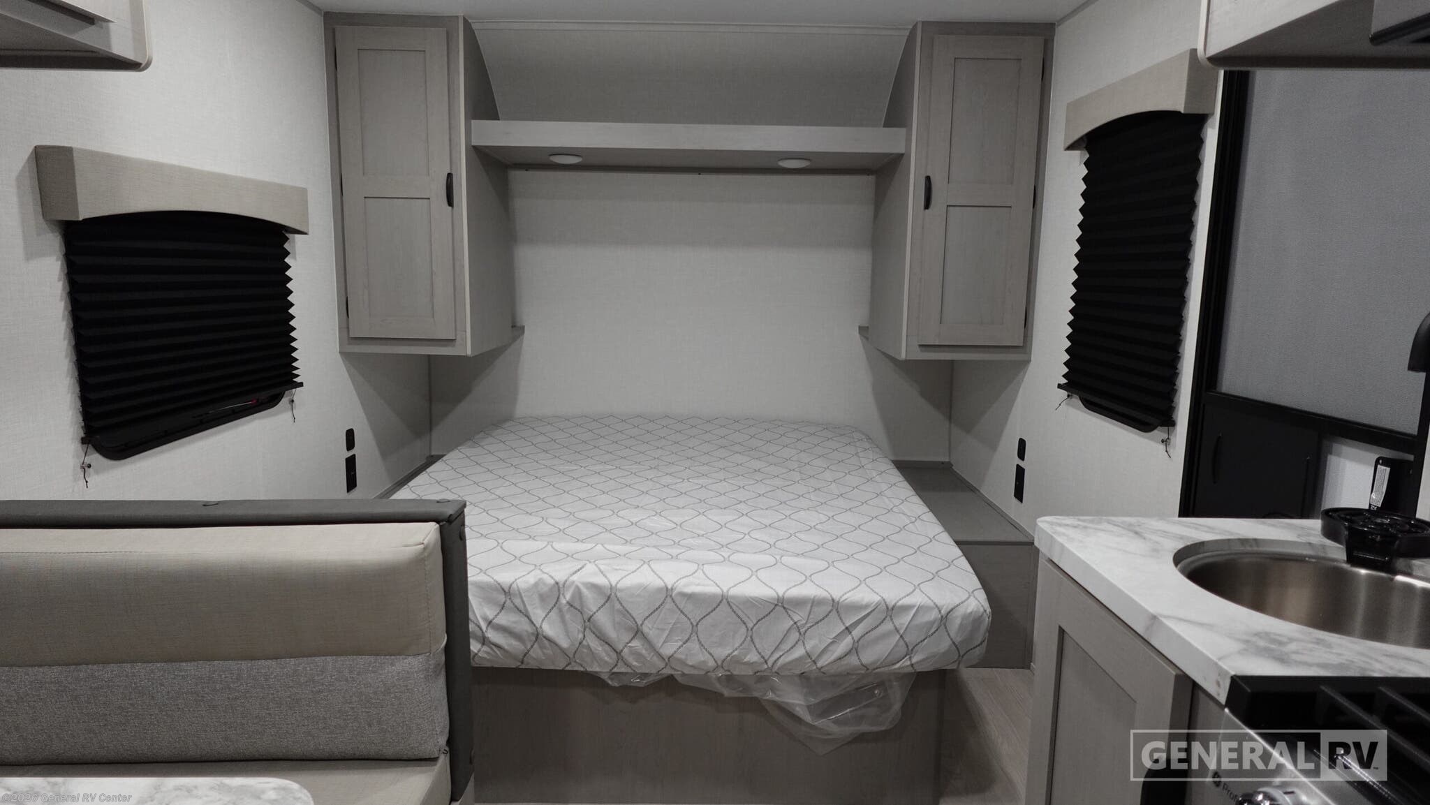 New 2026 Coachmen Clipper 17CBH available in Birch Run, Michigan