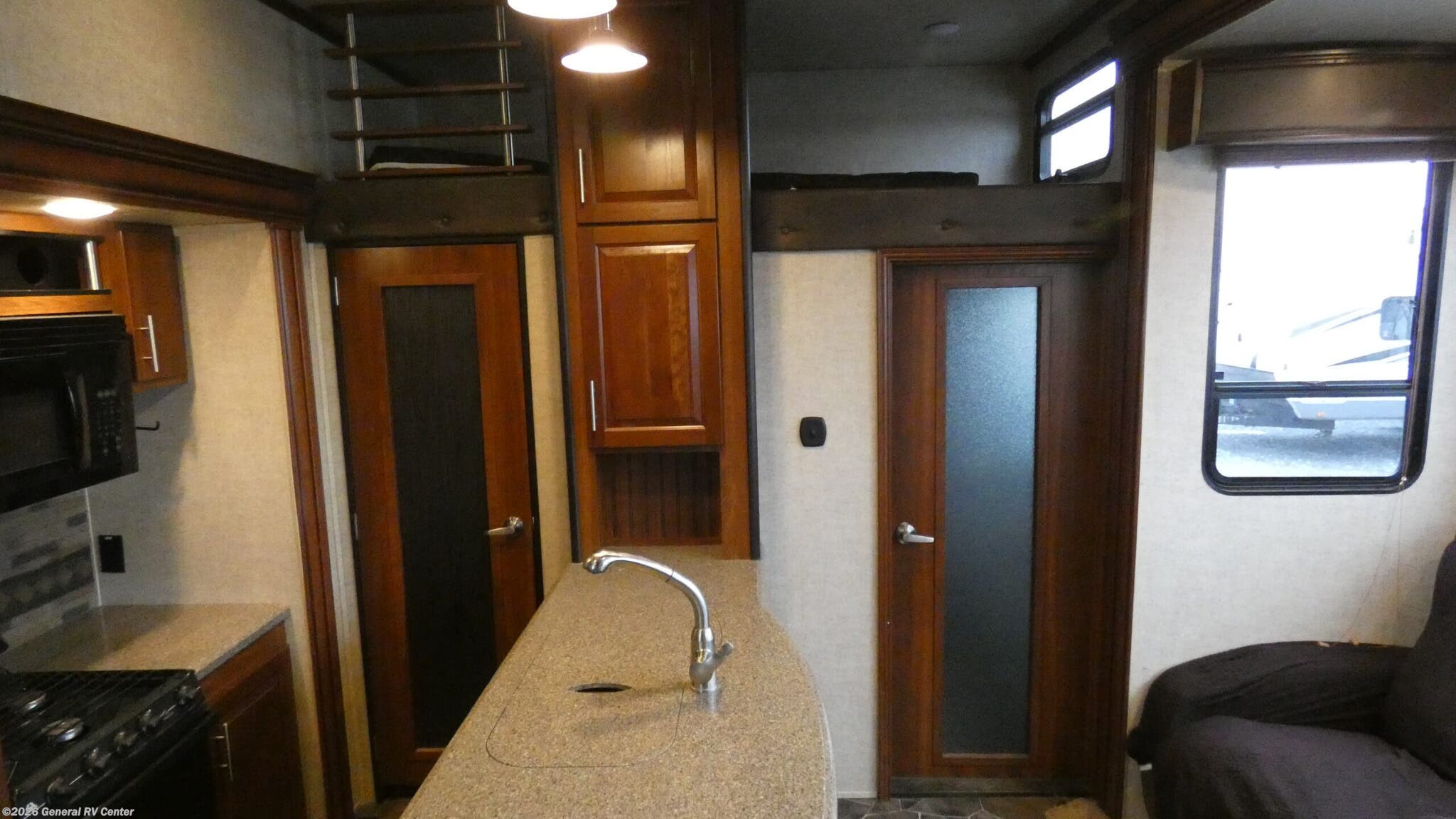 2015 Keystone Fuzion 342 - Used Fifth Wheel For Sale by General RV Center in Birch Run, Michigan