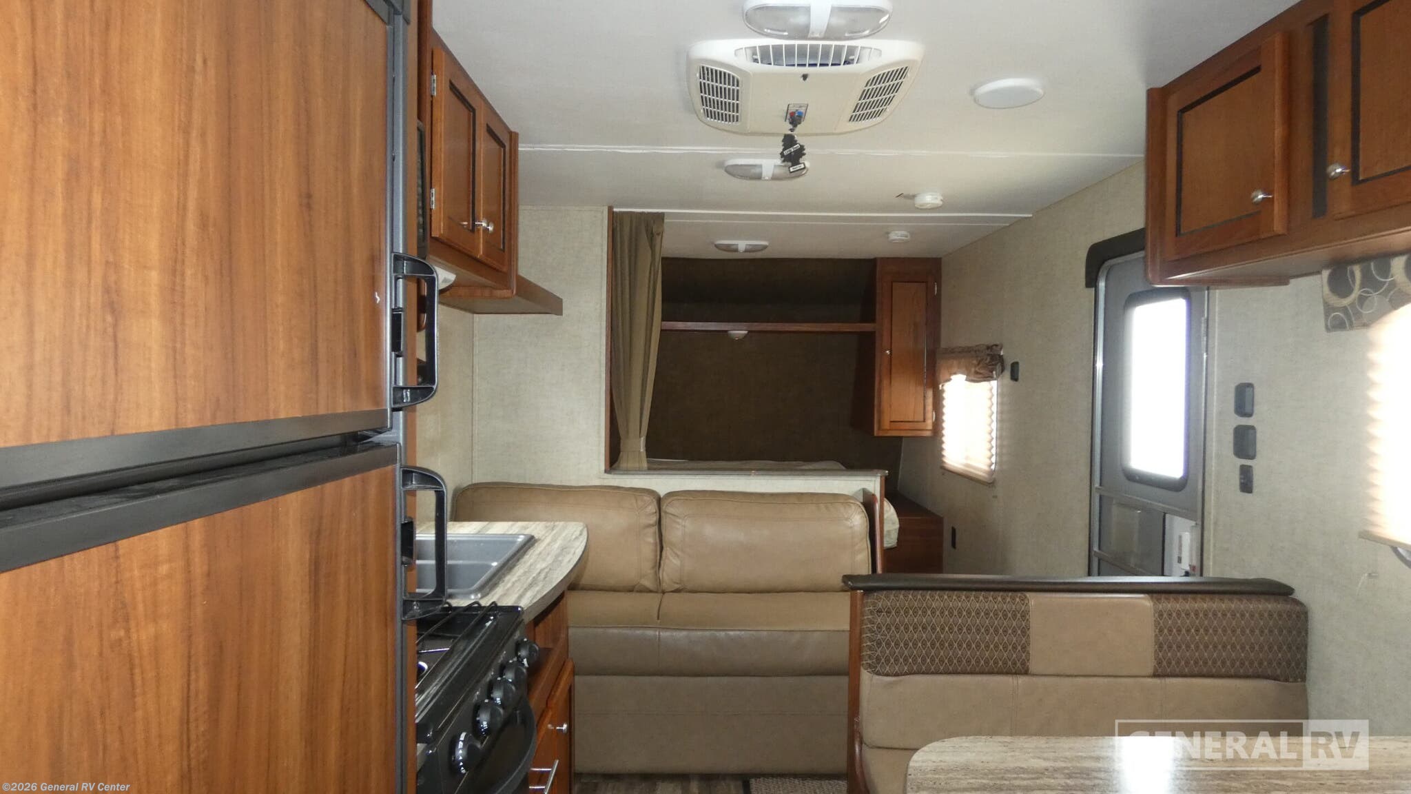 Used 2016 Heartland Trail Runner 25 SLE available in Birch Run, Michigan