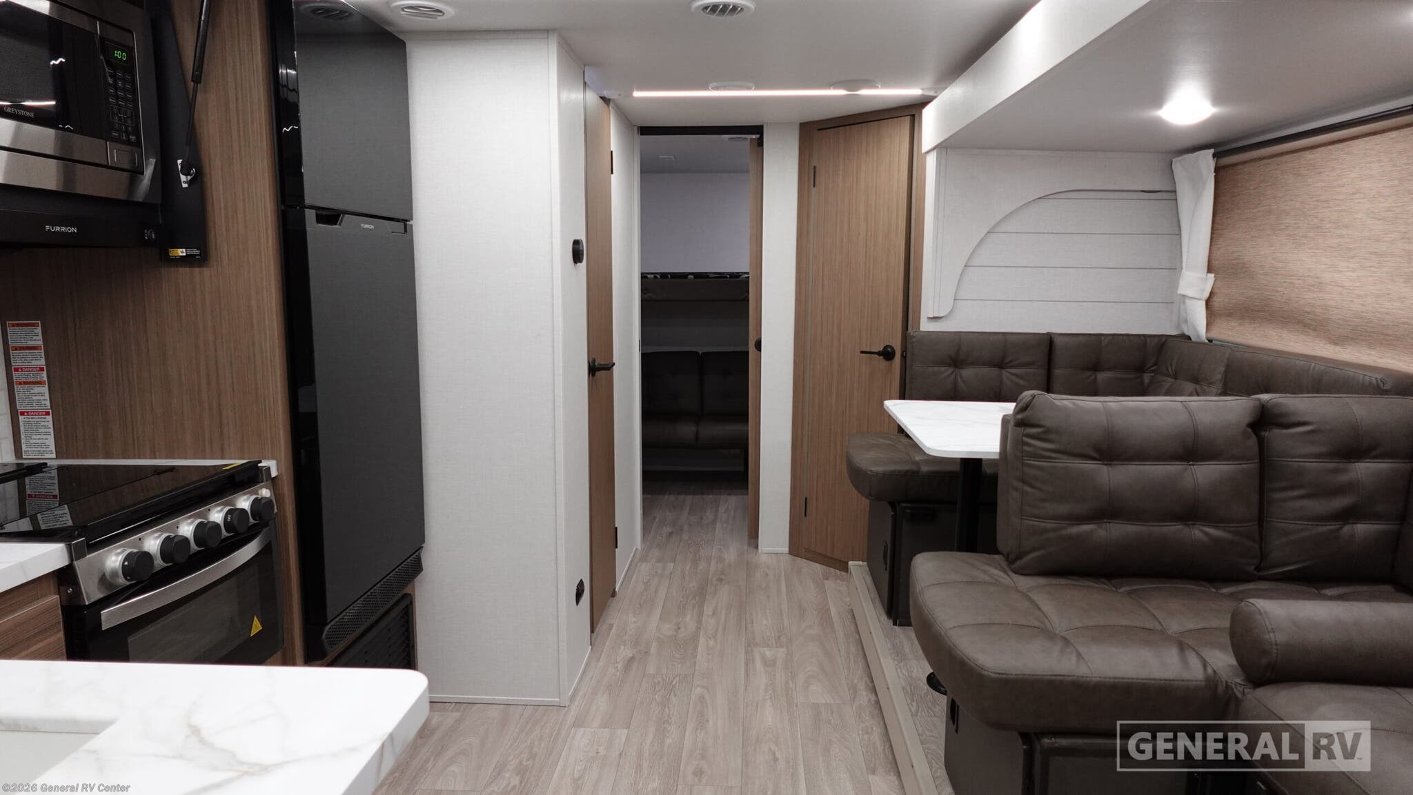 2026 Forest River Wildwood 273QBXL - New Travel Trailer For Sale by General RV Center in Birch Run, Michigan