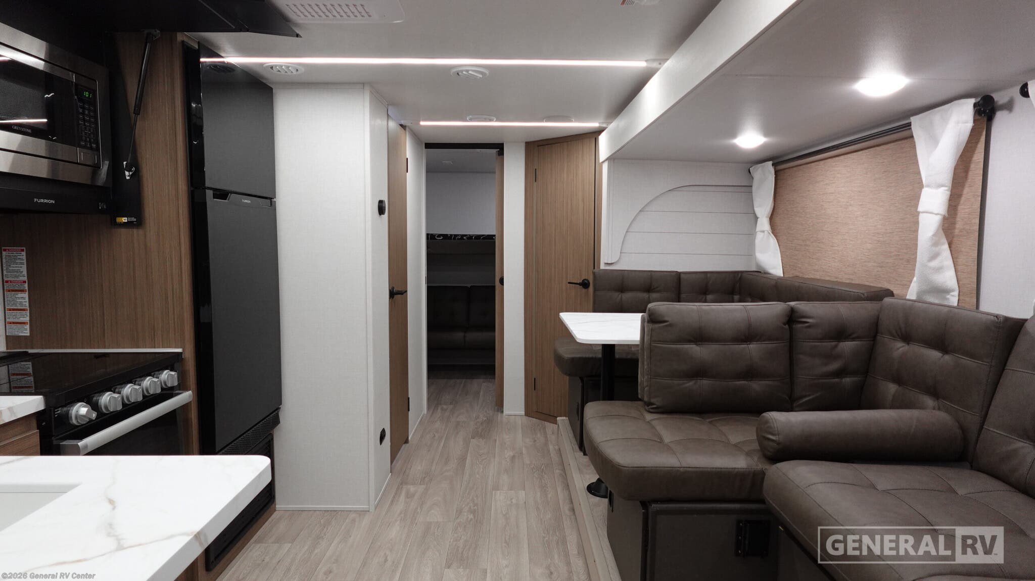 2026 Forest River Wildwood 273QBXL - New Travel Trailer For Sale by General RV Center in Birch Run, Michigan