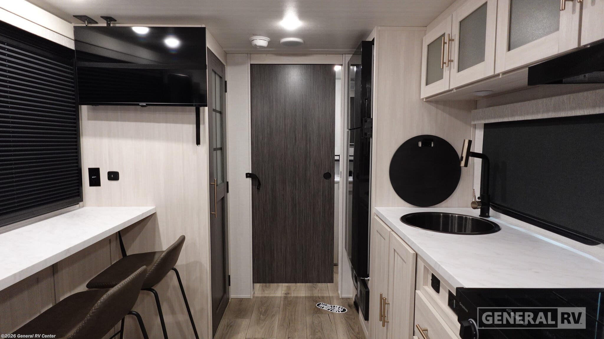 2026 Forest River R*POD RPT197 - New Travel Trailer For Sale by General RV Center in Birch Run, Michigan