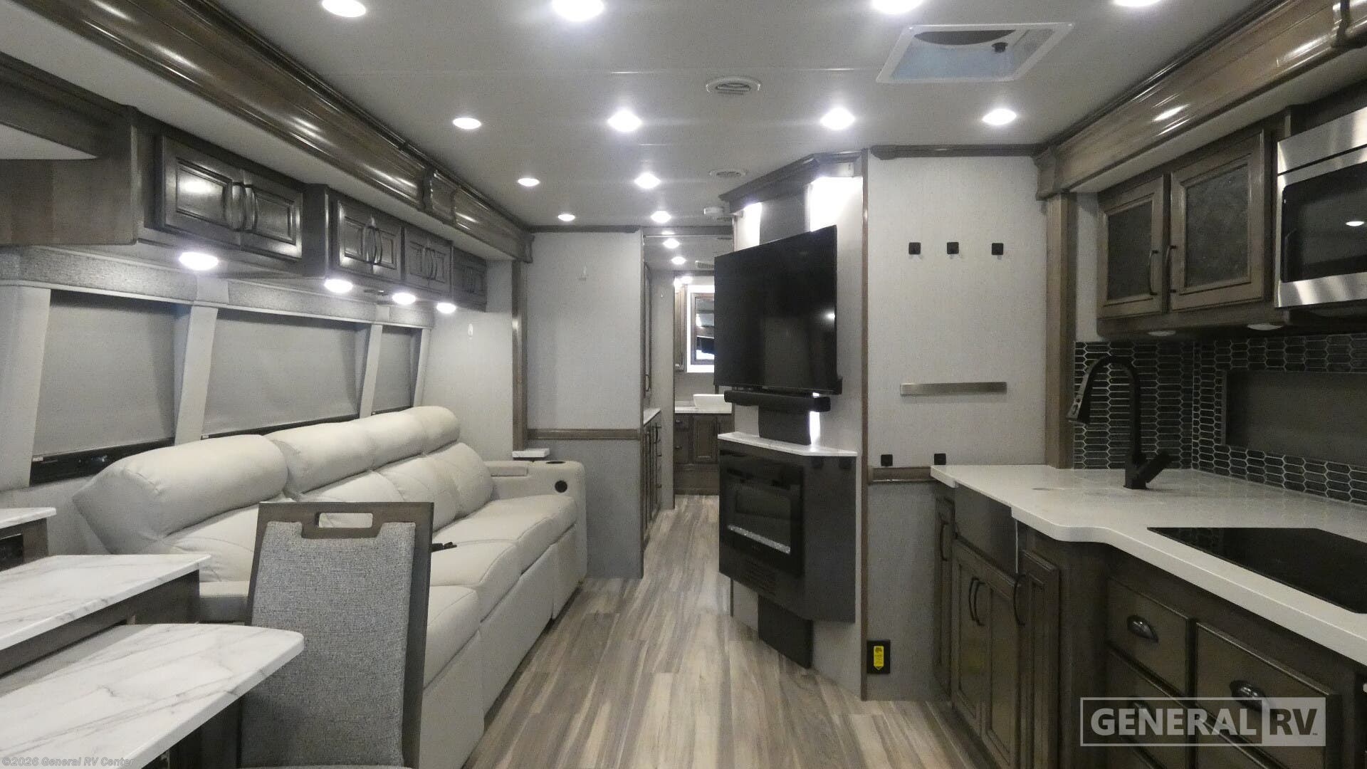 2023 Fleetwood Frontier 36SS - Used Class A For Sale by General RV Center in Birch Run, Michigan