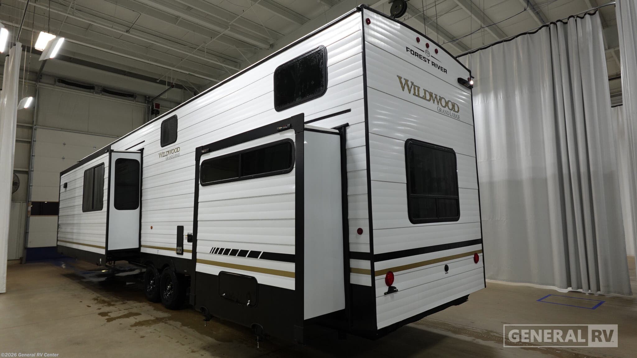2026 Wildwood 40FKP by Forest River from General RV Center in Birch Run, Michigan
